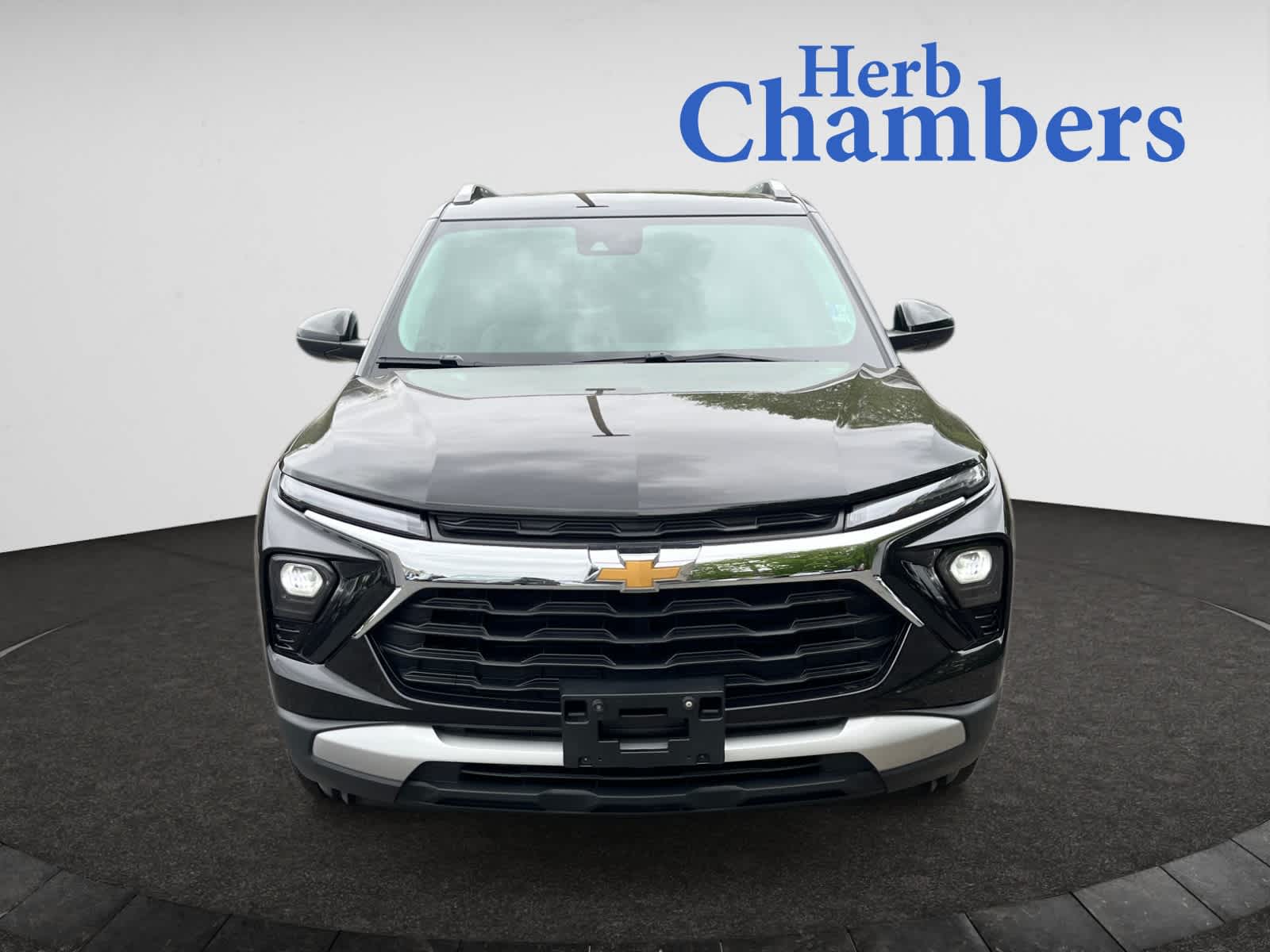 used 2024 Chevrolet TrailBlazer car, priced at $28,898