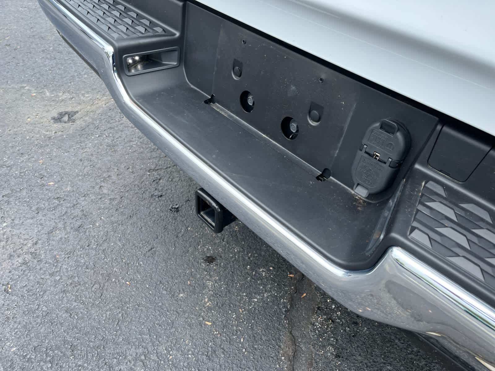 used 2022 Ram 1500 car, priced at $37,888