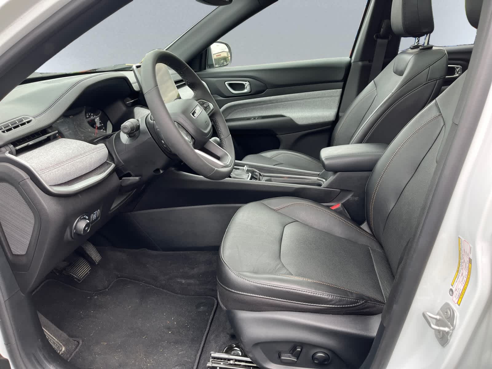 used 2023 Jeep Compass car, priced at $27,918