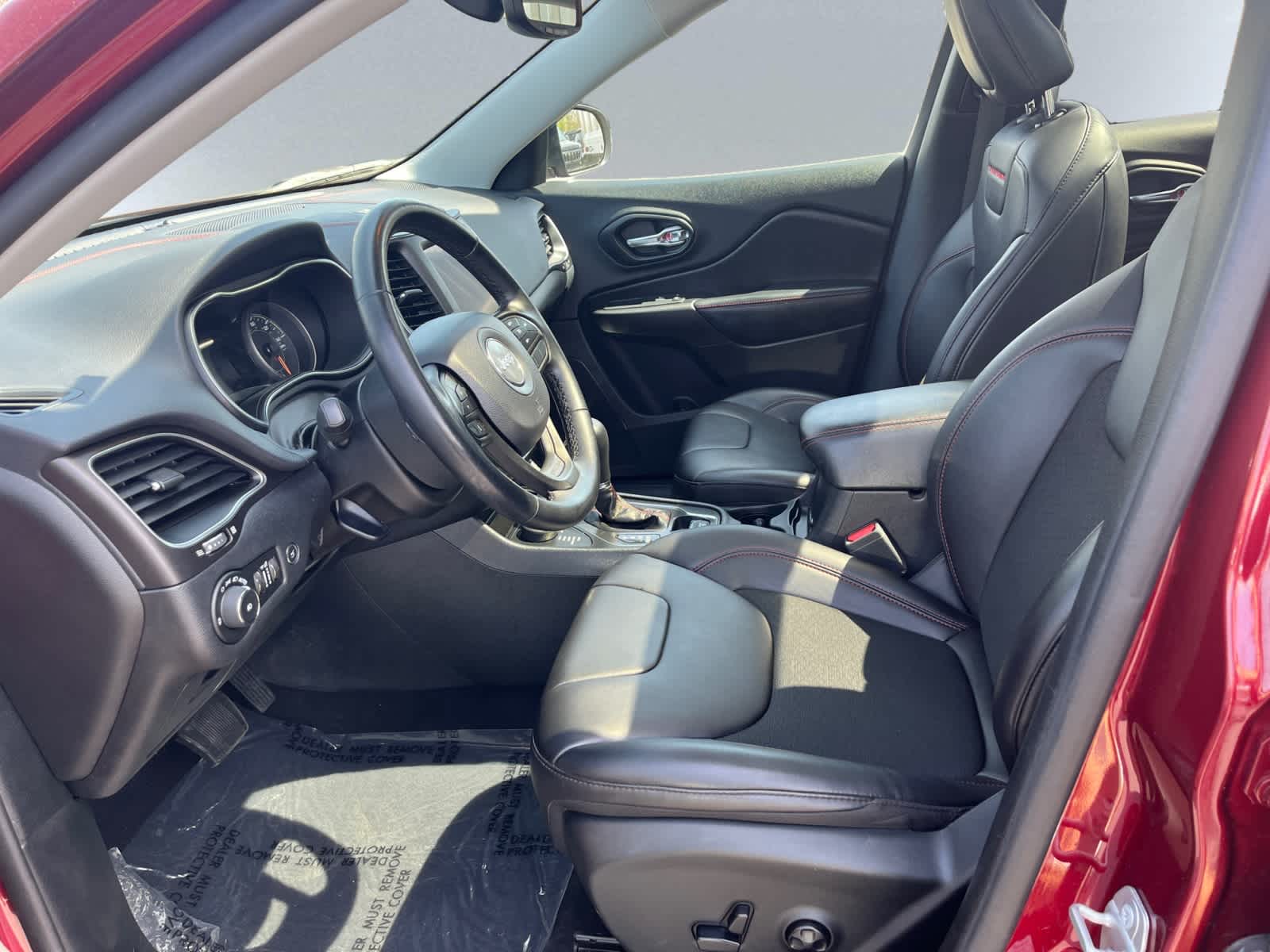 used 2020 Jeep Cherokee car, priced at $22,698