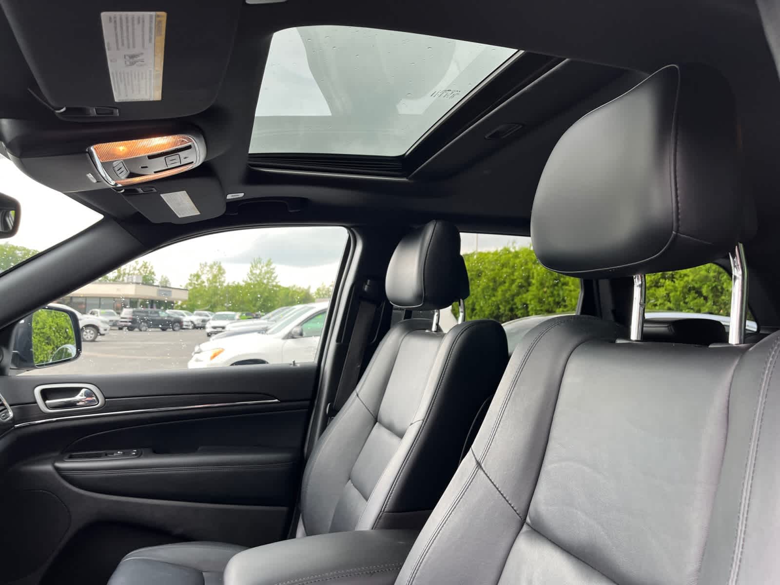 used 2020 Jeep Grand Cherokee car, priced at $25,488