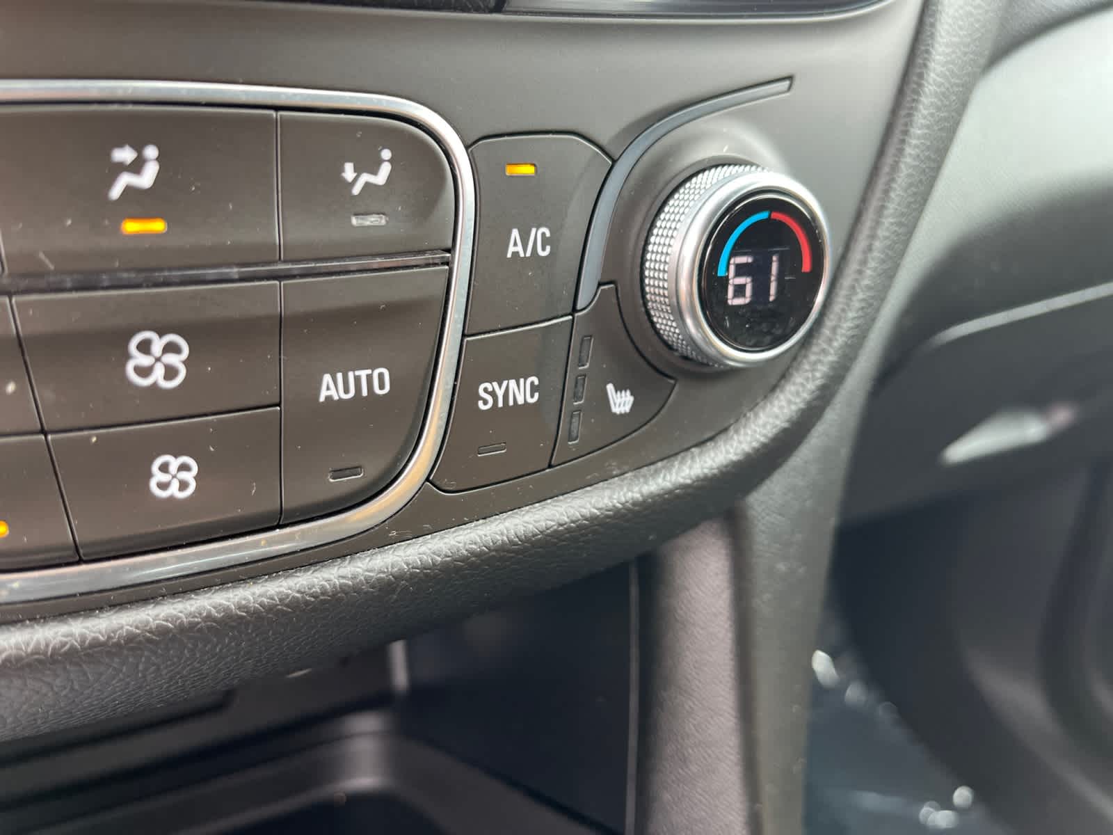 used 2020 Chevrolet Equinox car, priced at $19,448