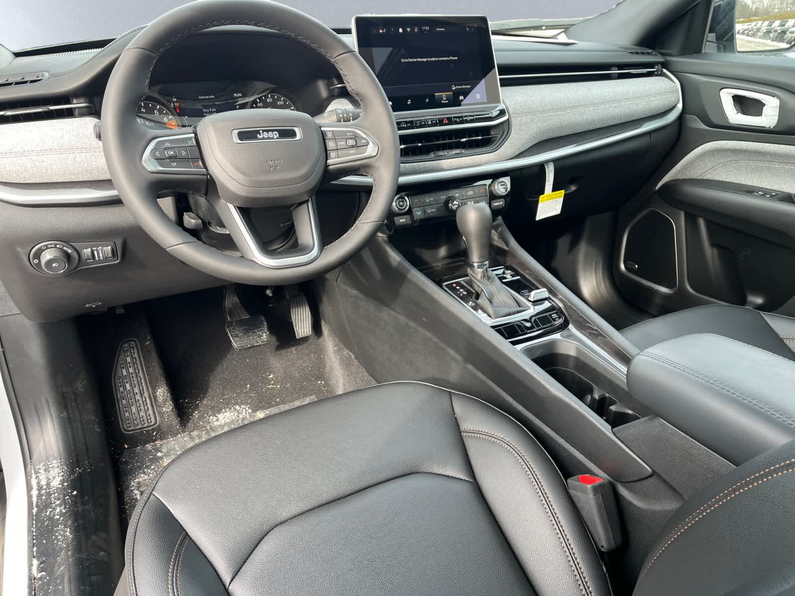 new 2024 Jeep Compass car, priced at $39,415