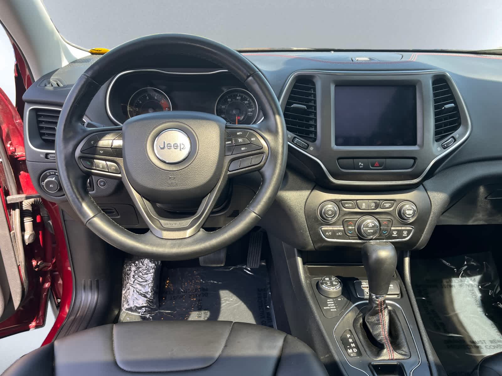 used 2020 Jeep Cherokee car, priced at $22,698