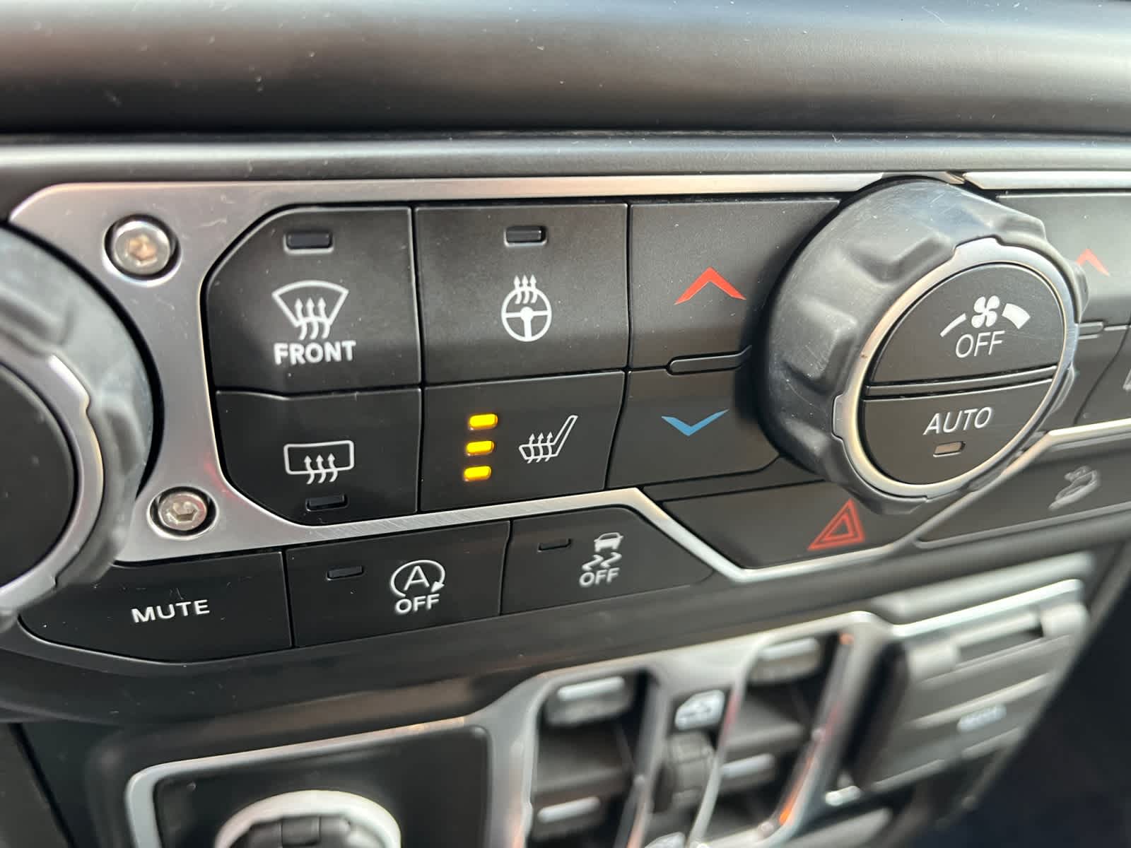 used 2020 Jeep Wrangler Unlimited car, priced at $29,868