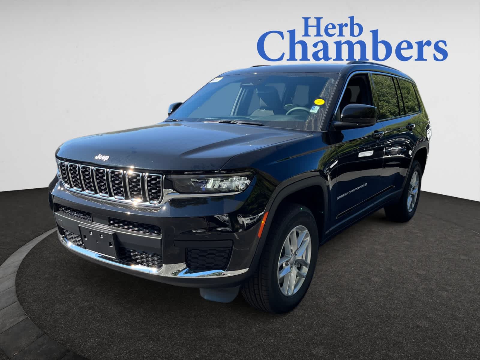 new 2024 Jeep Grand Cherokee car, priced at $46,220