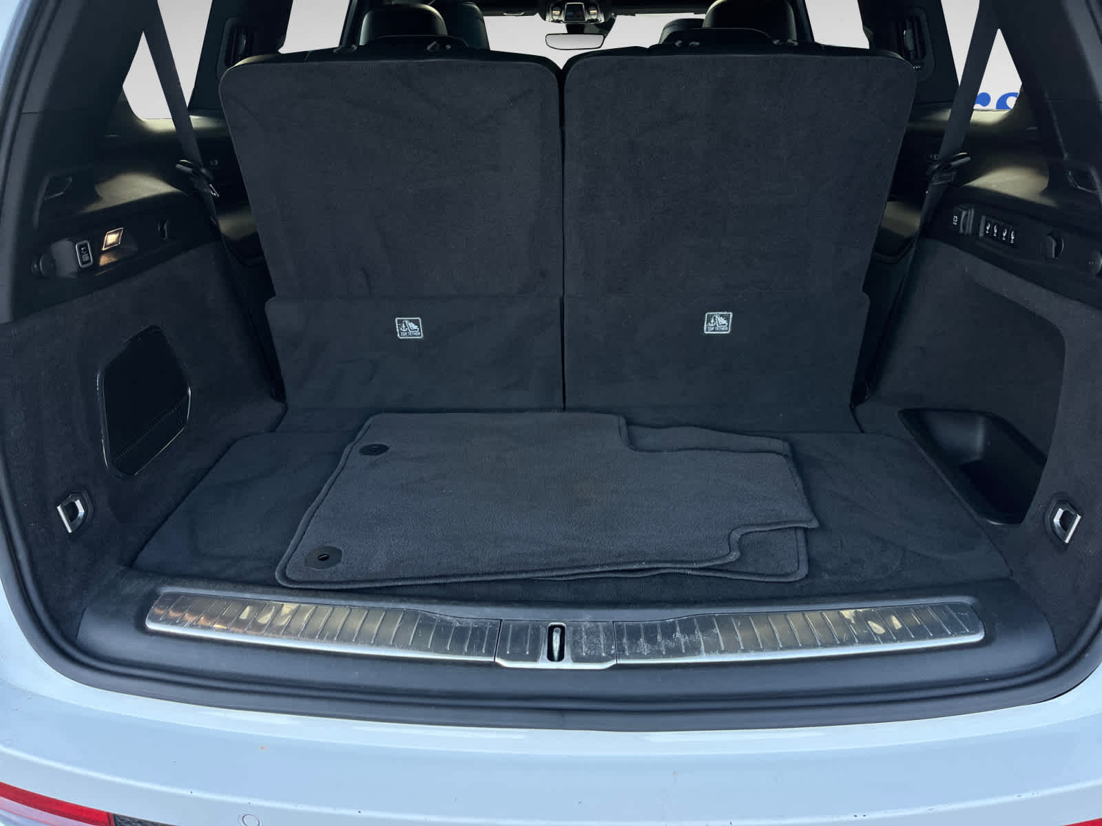 used 2023 Jeep Grand Cherokee L car, priced at $40,588