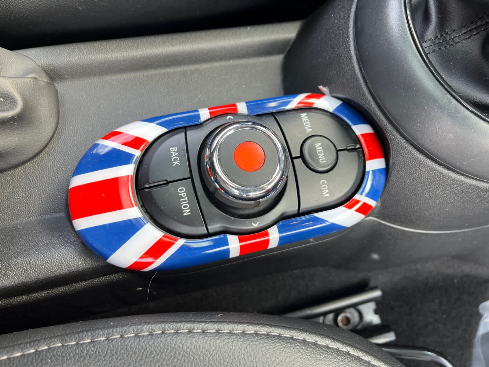 used 2019 MINI Hardtop 2 Door car, priced at $15,488