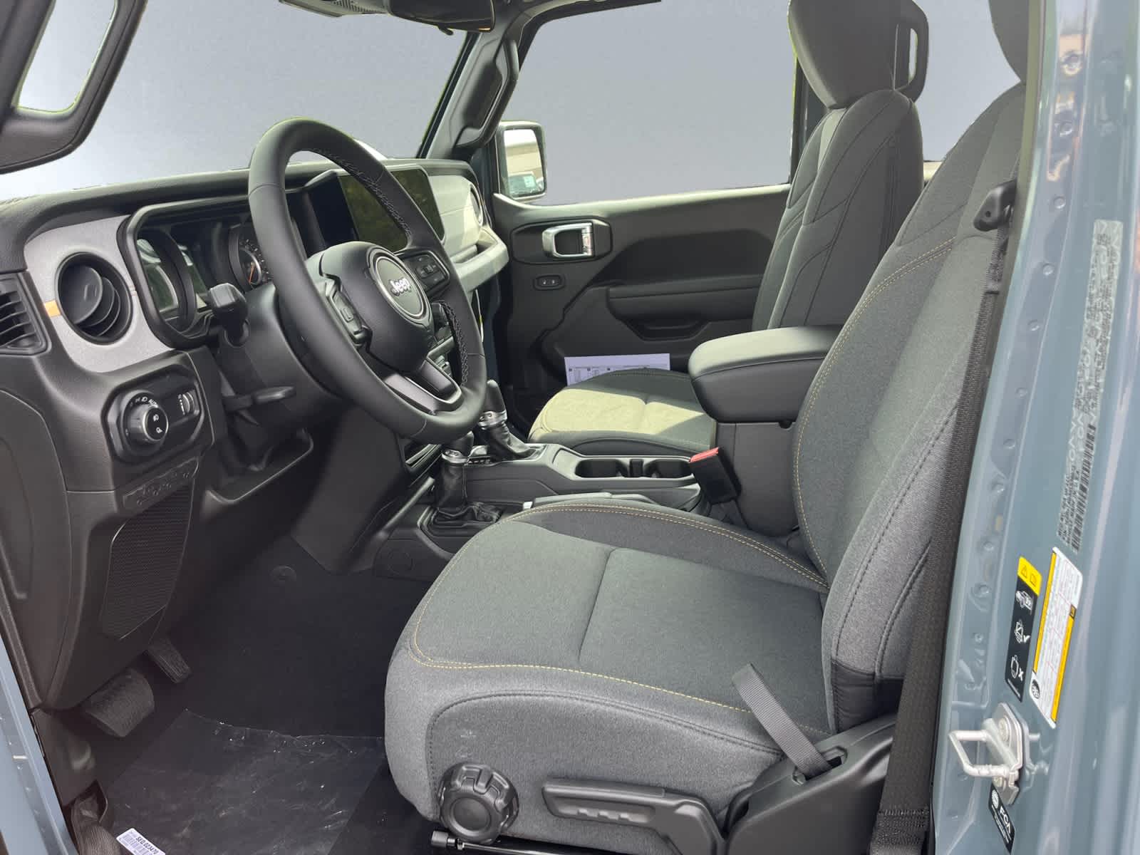new 2025 Jeep Gladiator car, priced at $47,210