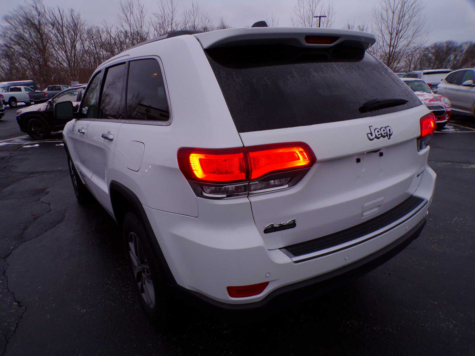 used 2020 Jeep Grand Cherokee car, priced at $25,298