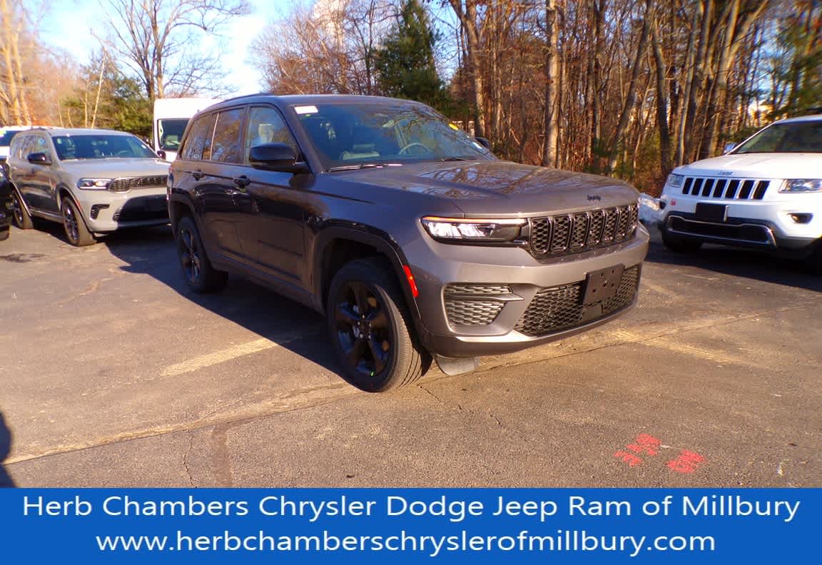 new 2024 Jeep Grand Cherokee car, priced at $46,675