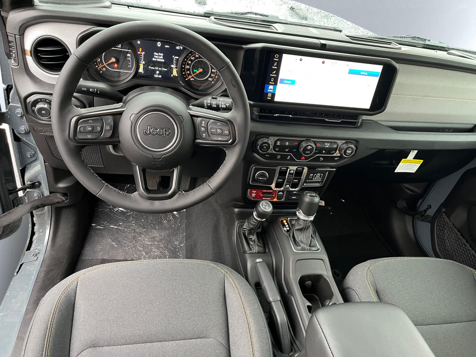 new 2025 Jeep Wrangler car, priced at $56,570