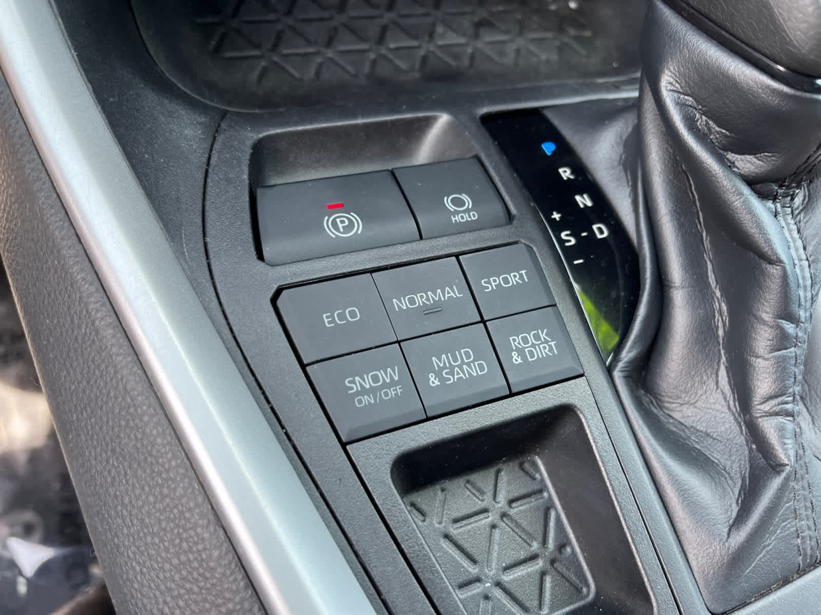 used 2019 Toyota RAV4 car, priced at $21,588
