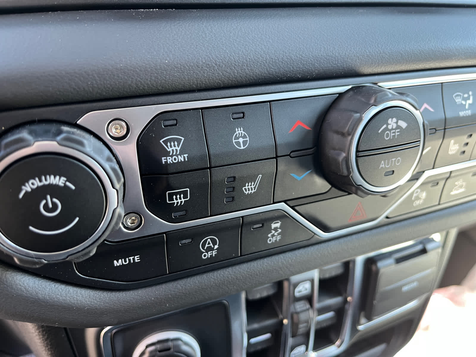 new 2025 Jeep Wrangler car, priced at $57,120