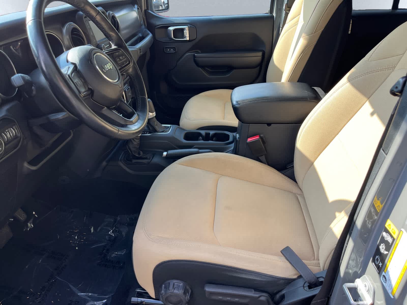 used 2021 Jeep Gladiator car, priced at $27,188