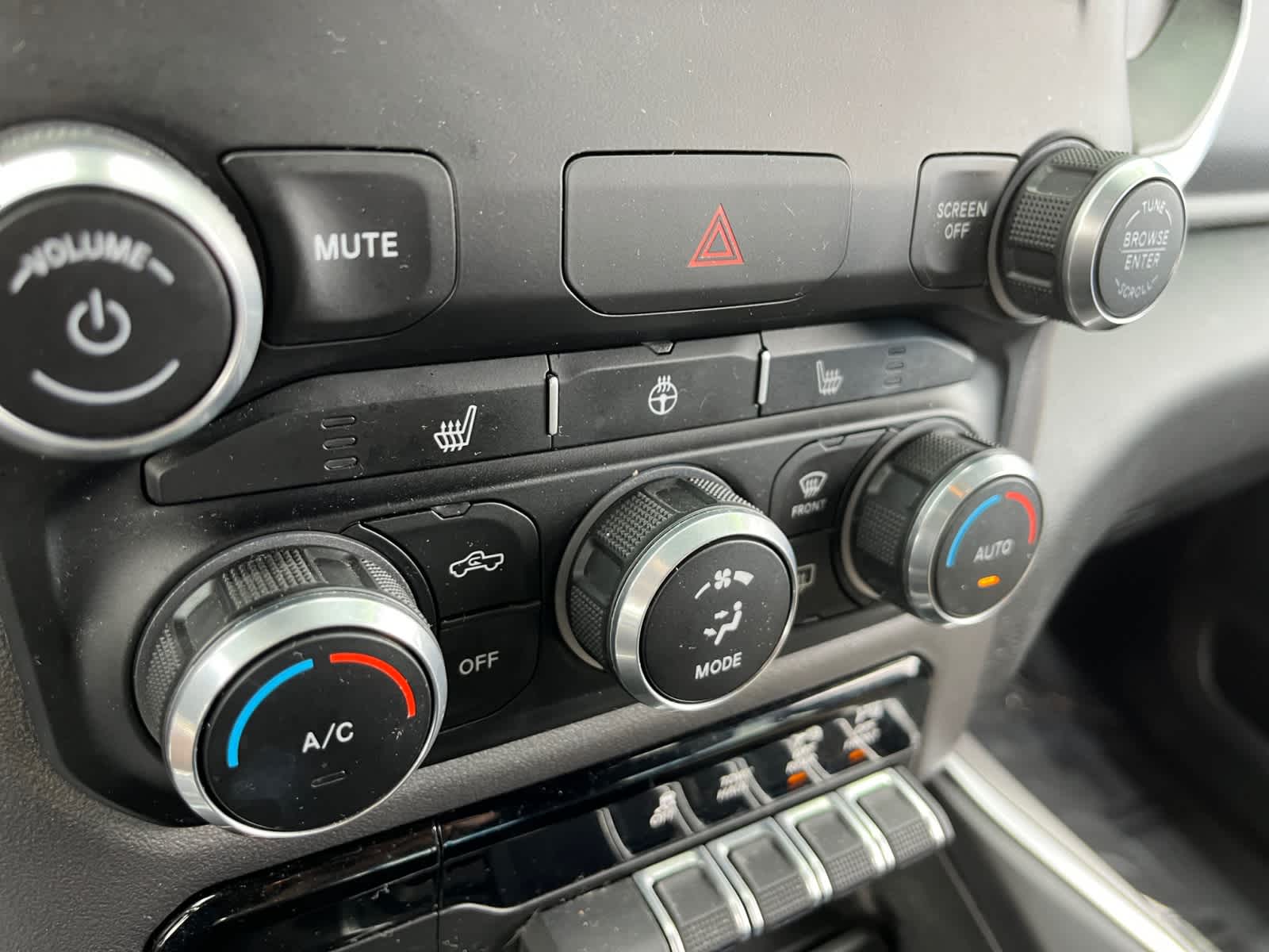 used 2022 Ram 1500 car, priced at $37,078