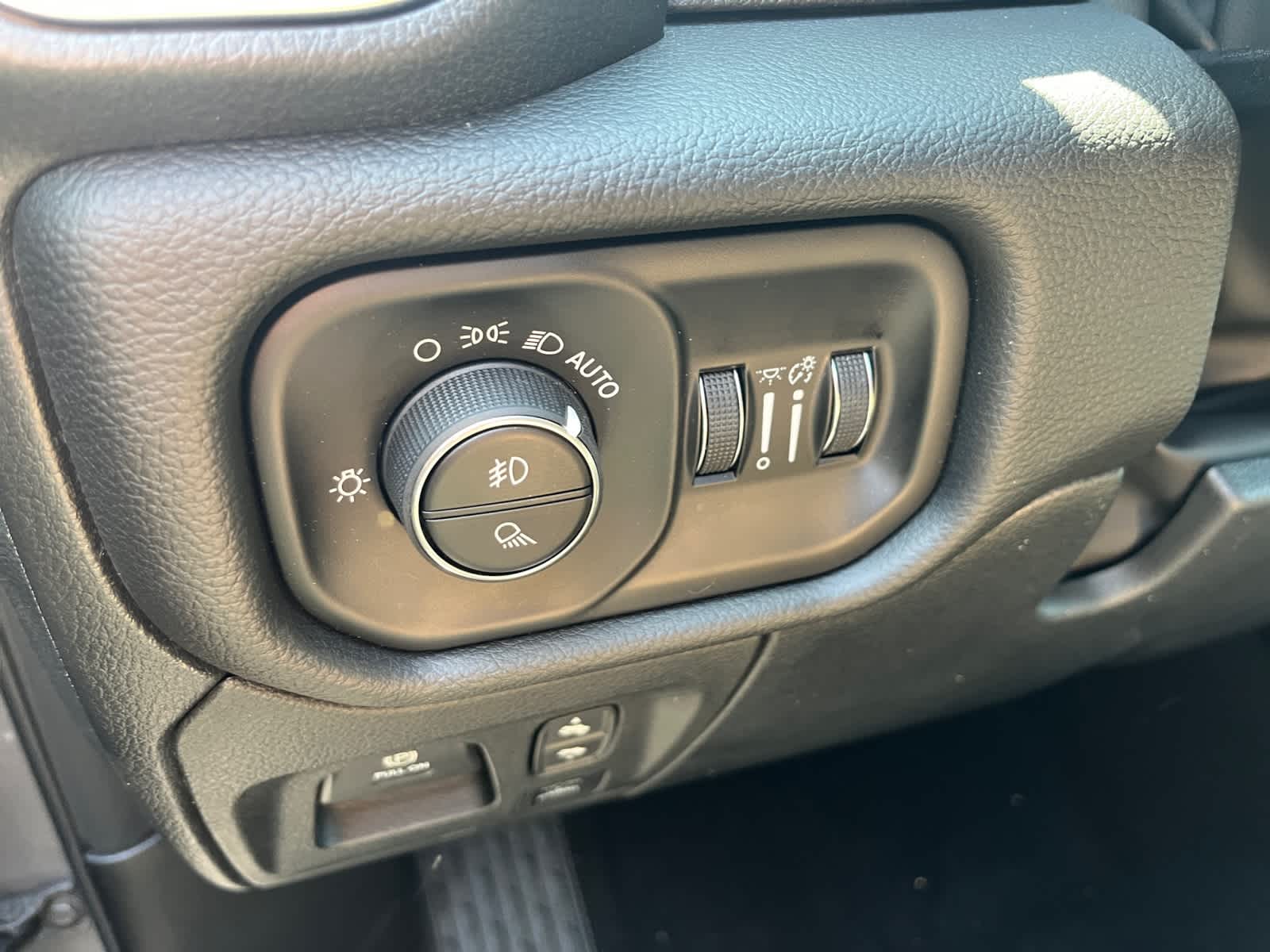 new 2025 Ram 1500 car, priced at $63,340