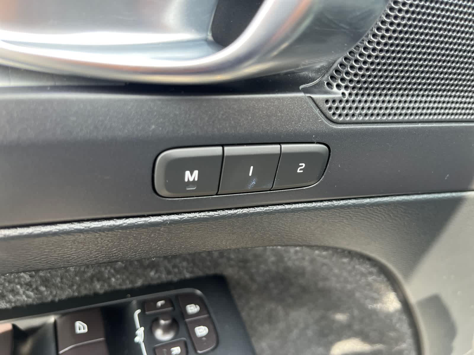 used 2019 Volvo XC40 car, priced at $19,788