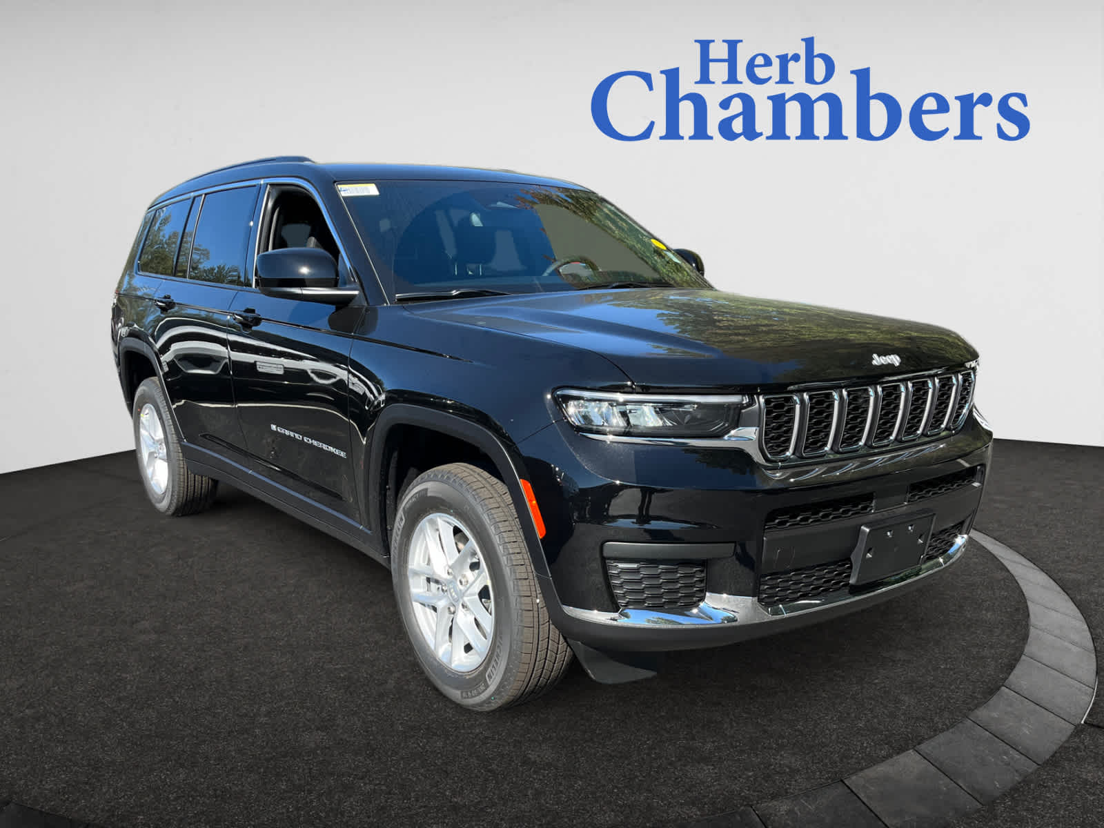 new 2024 Jeep Grand Cherokee car, priced at $46,220