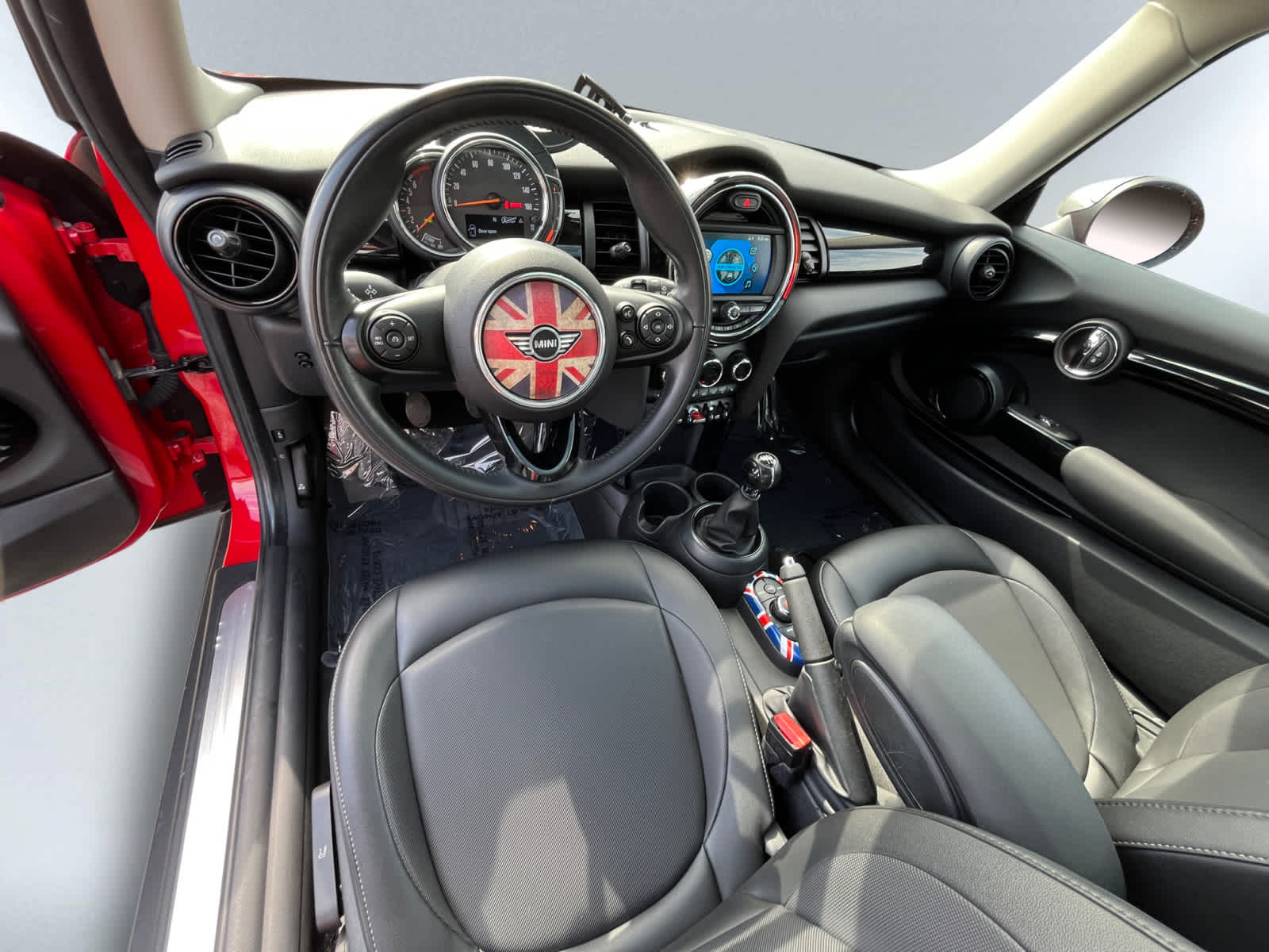 used 2019 MINI Hardtop 2 Door car, priced at $15,488