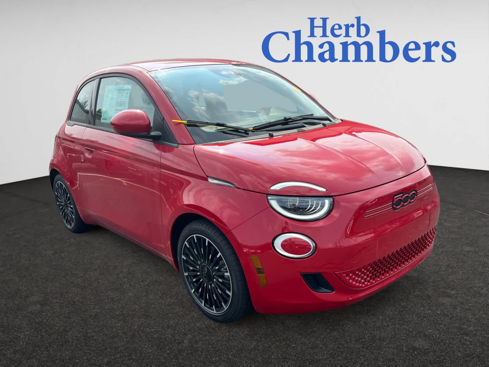 new 2024 FIAT 500e car, priced at $34,095