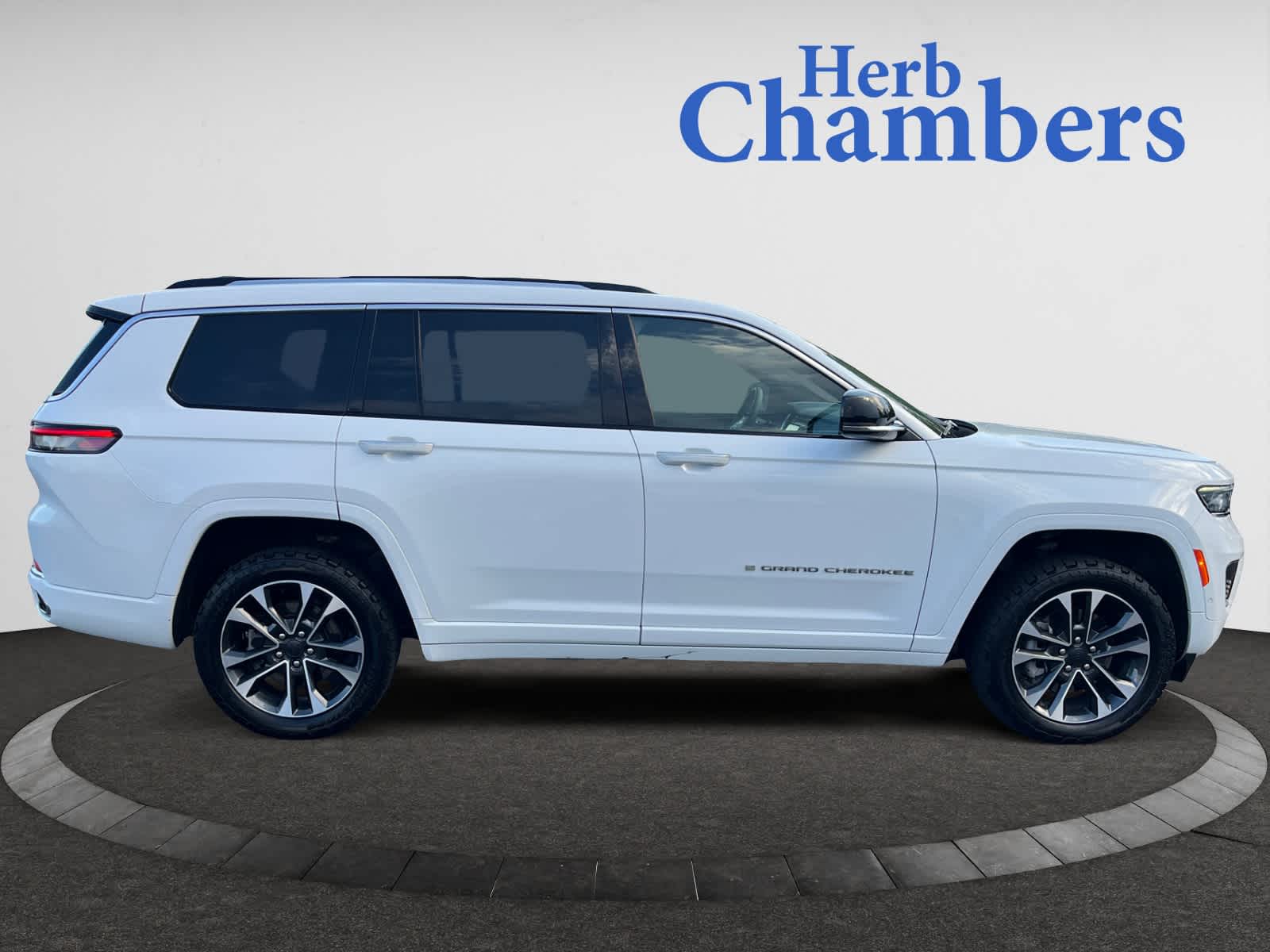 used 2023 Jeep Grand Cherokee L car, priced at $40,588