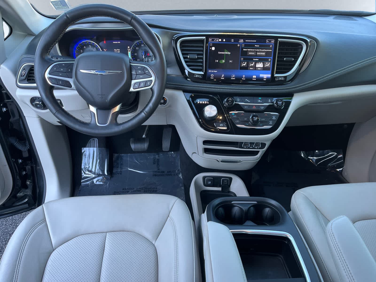 used 2021 Chrysler Pacifica car, priced at $27,998