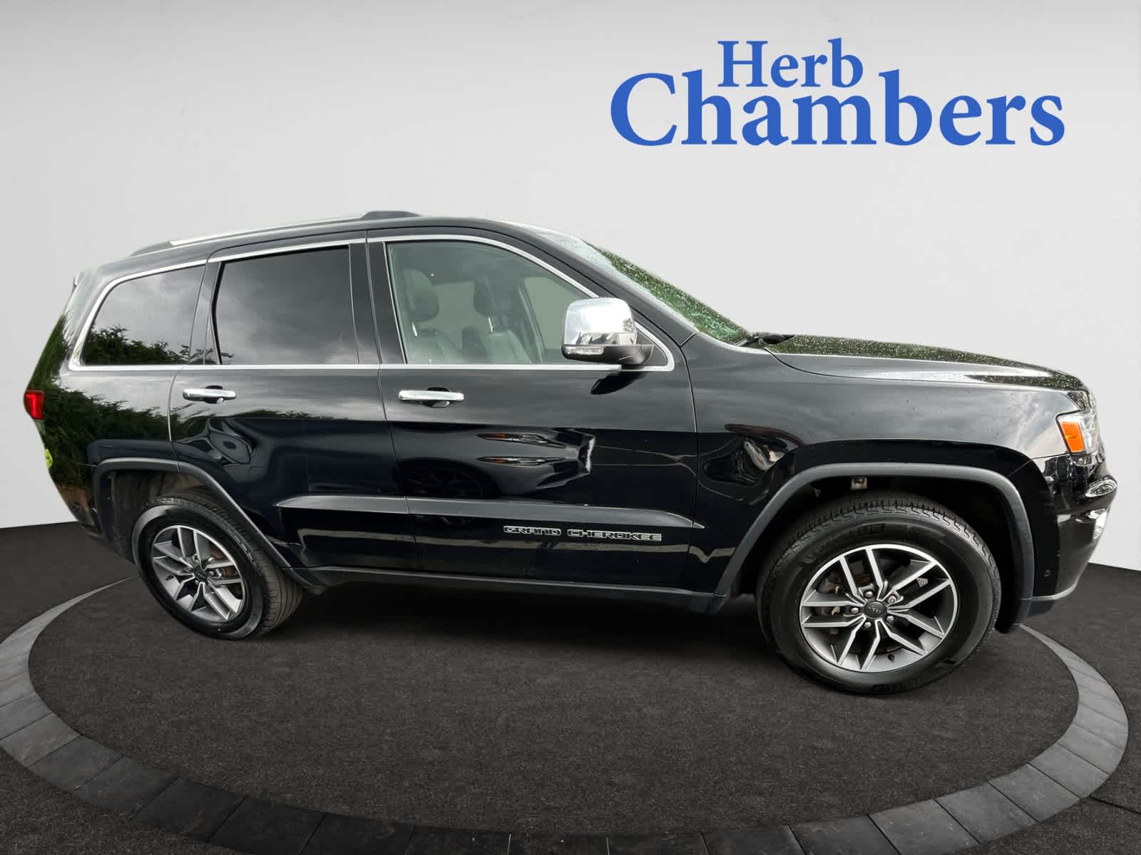 used 2020 Jeep Grand Cherokee car, priced at $25,488