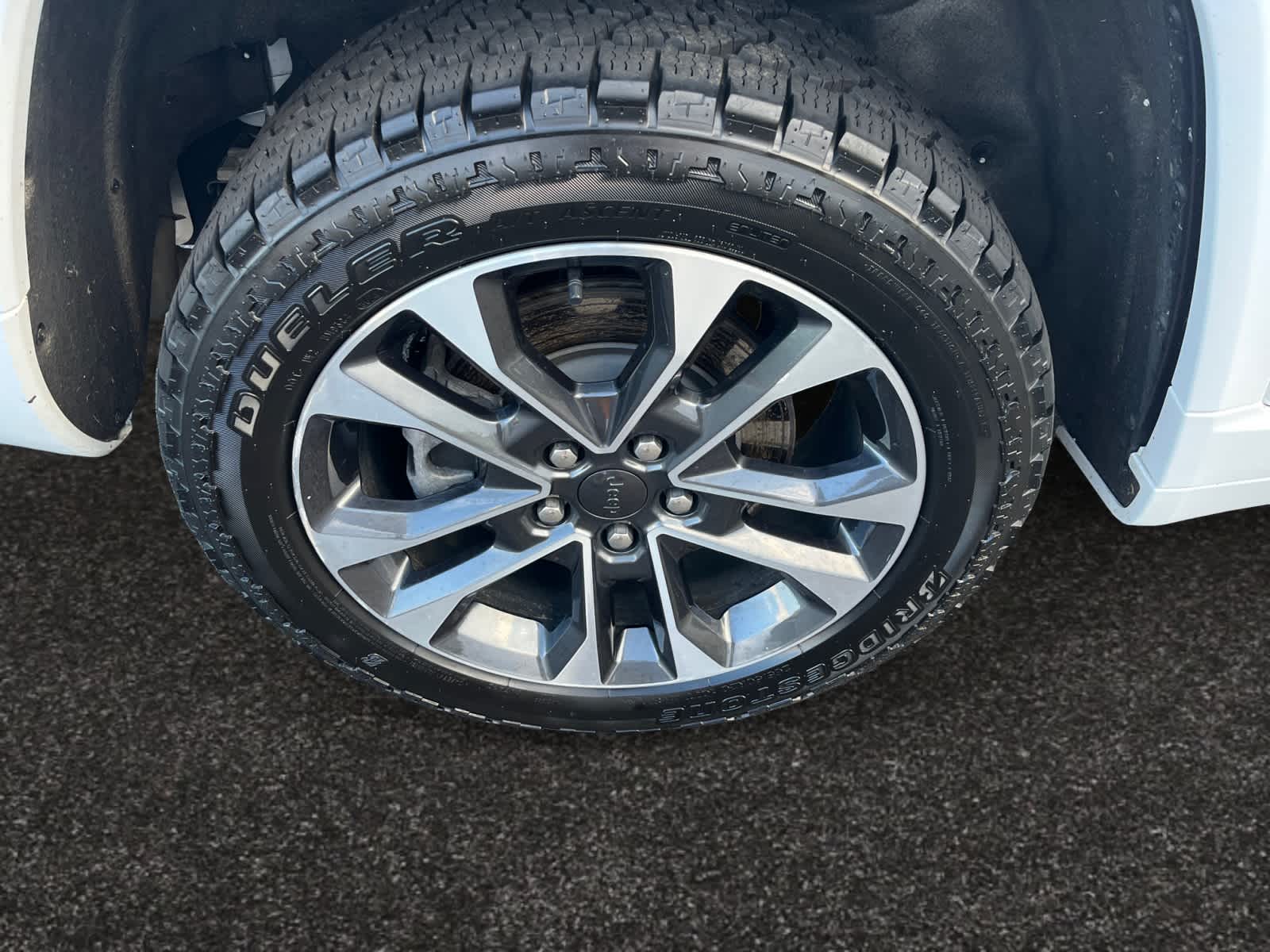 used 2023 Jeep Grand Cherokee L car, priced at $40,588
