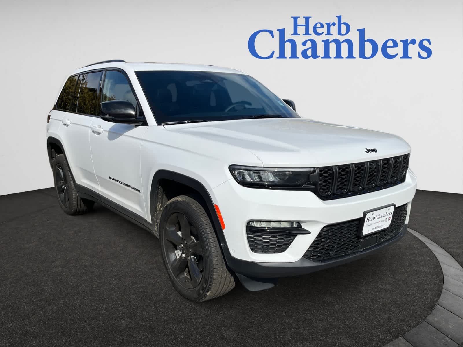 new 2025 Jeep Grand Cherokee car, priced at $54,865