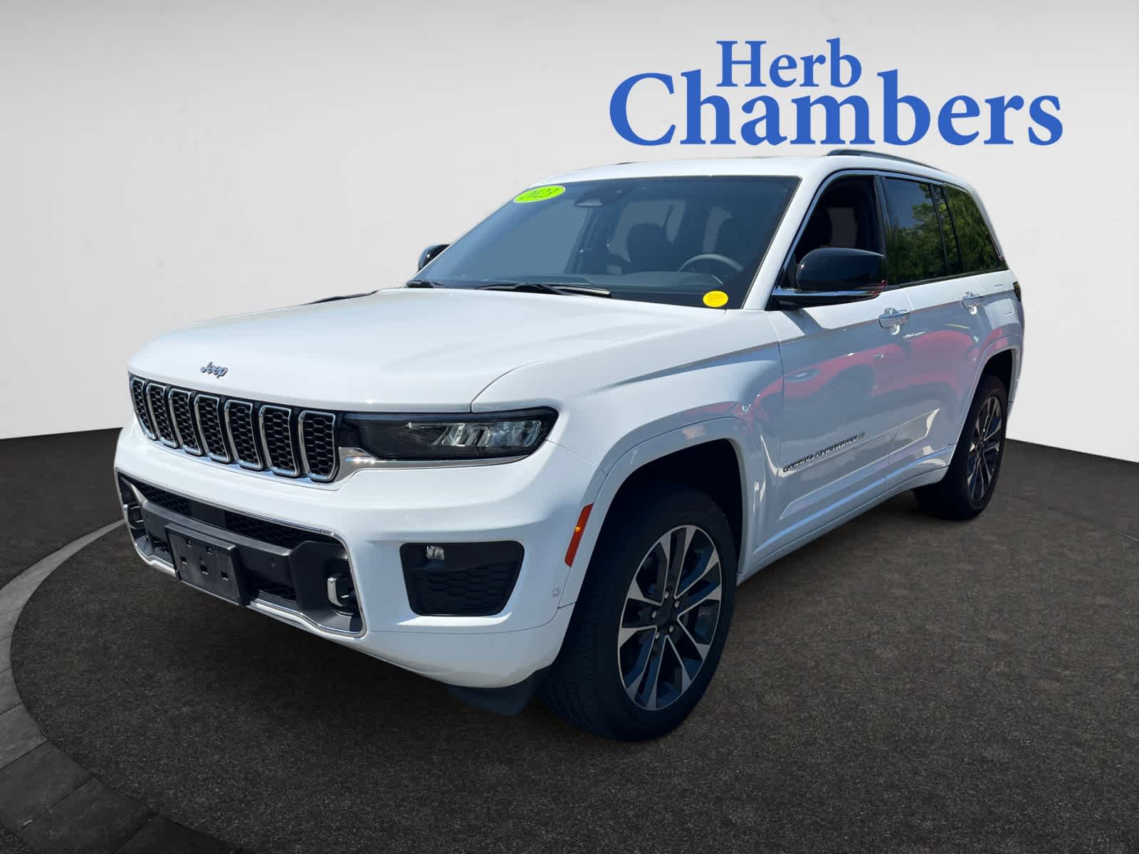 used 2023 Jeep Grand Cherokee car, priced at $41,538