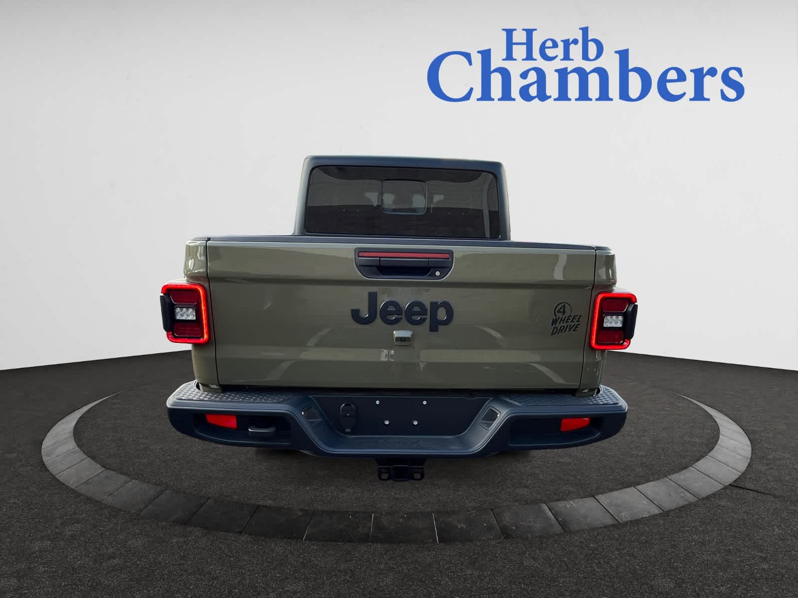 new 2025 Jeep Gladiator car, priced at $55,290