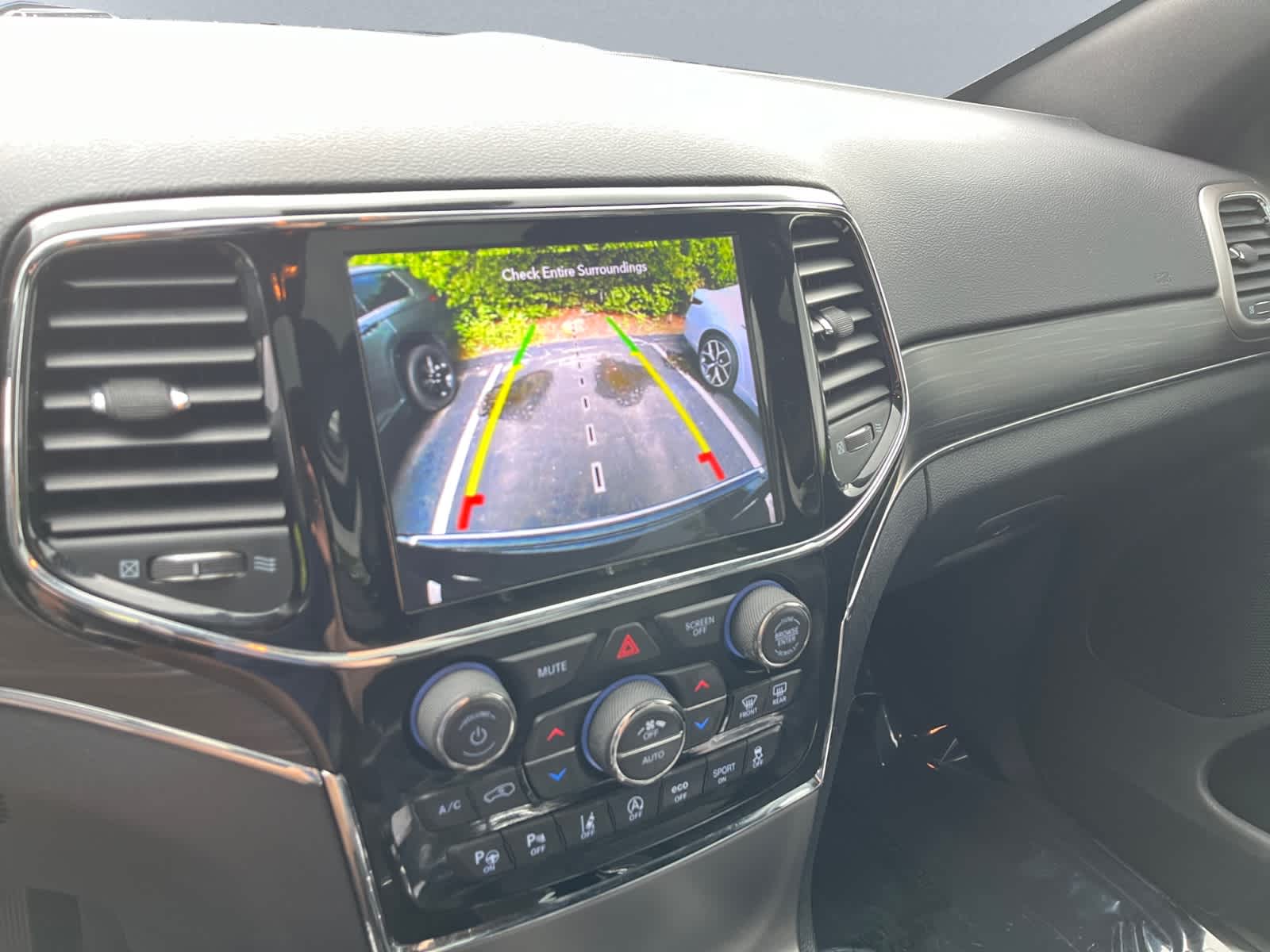 used 2020 Jeep Grand Cherokee car, priced at $25,488