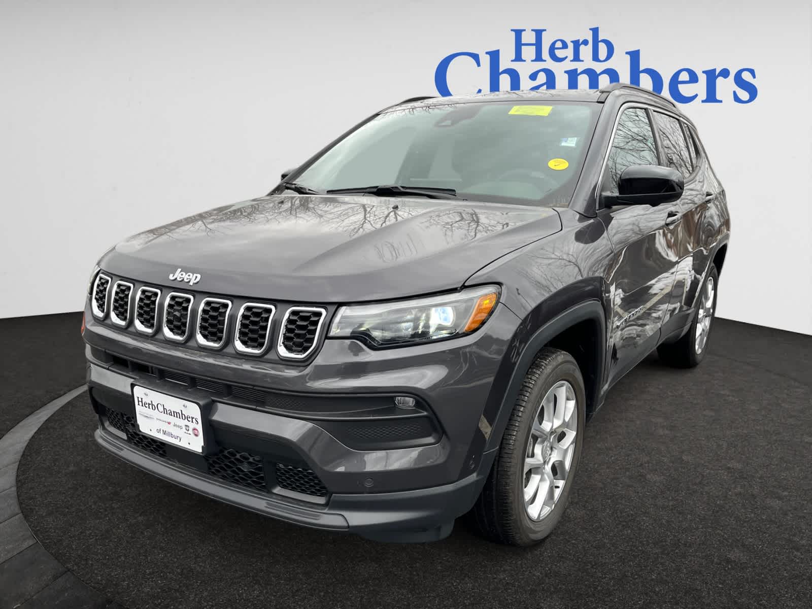 new 2024 Jeep Compass car, priced at $40,510