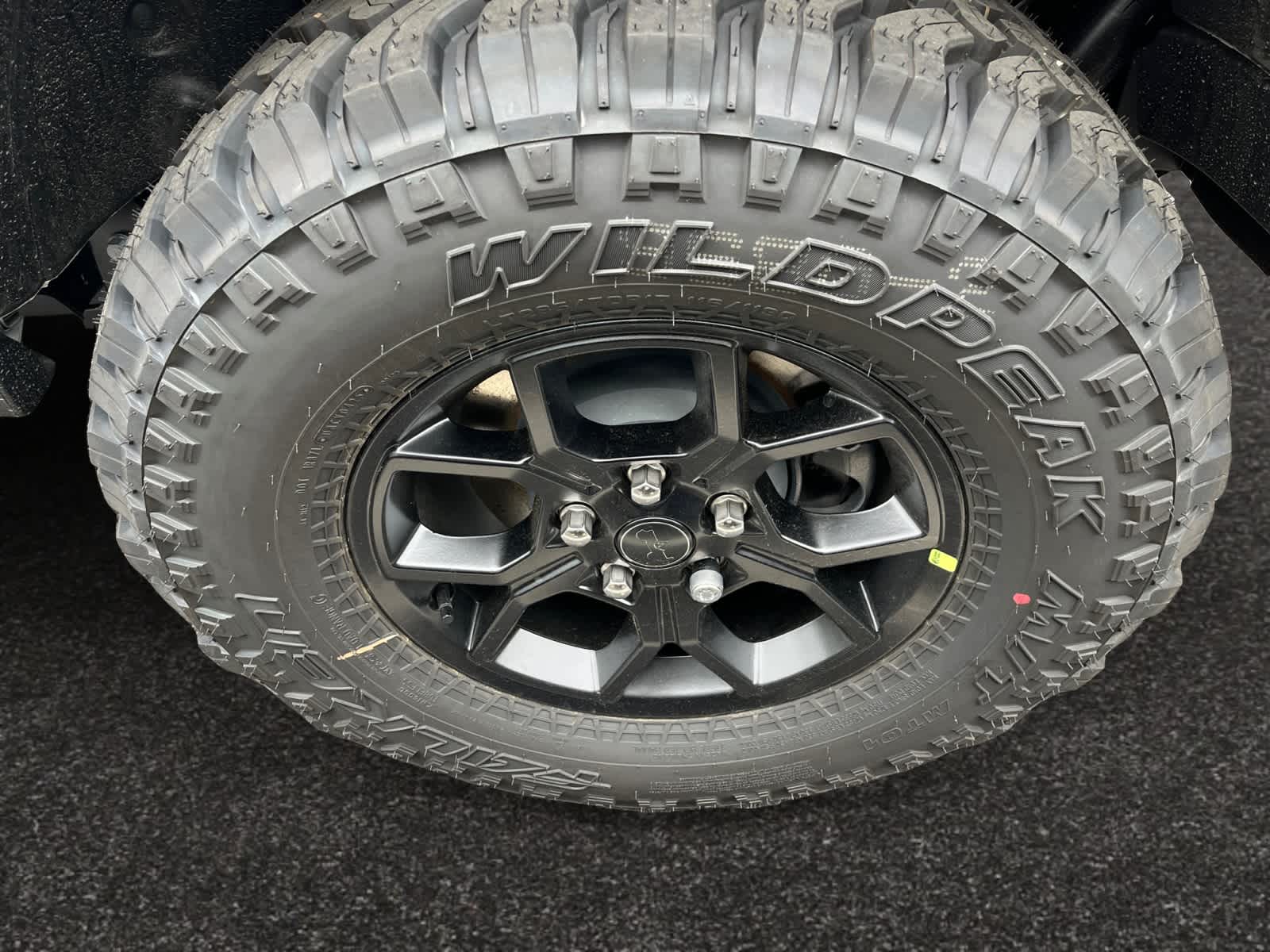 new 2025 Jeep Wrangler car, priced at $47,880