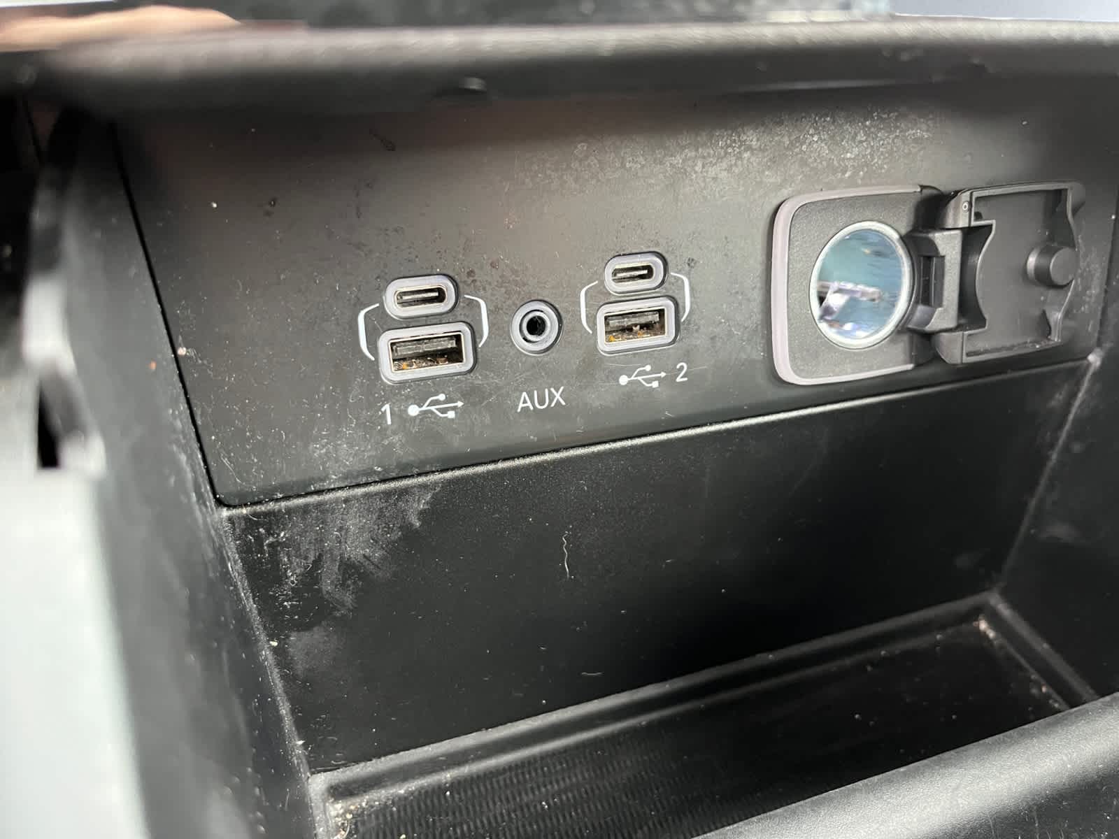 used 2023 Jeep Grand Cherokee L car, priced at $31,988