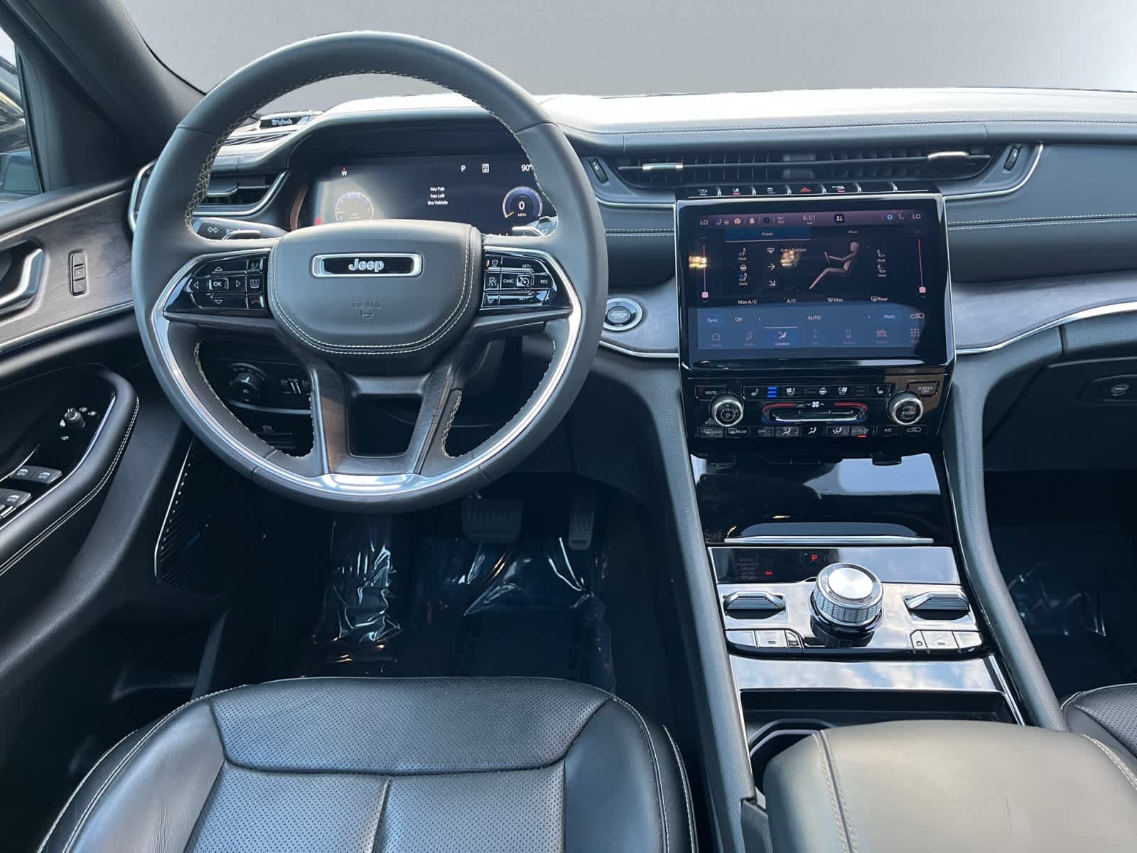 used 2023 Jeep Grand Cherokee L car, priced at $40,588