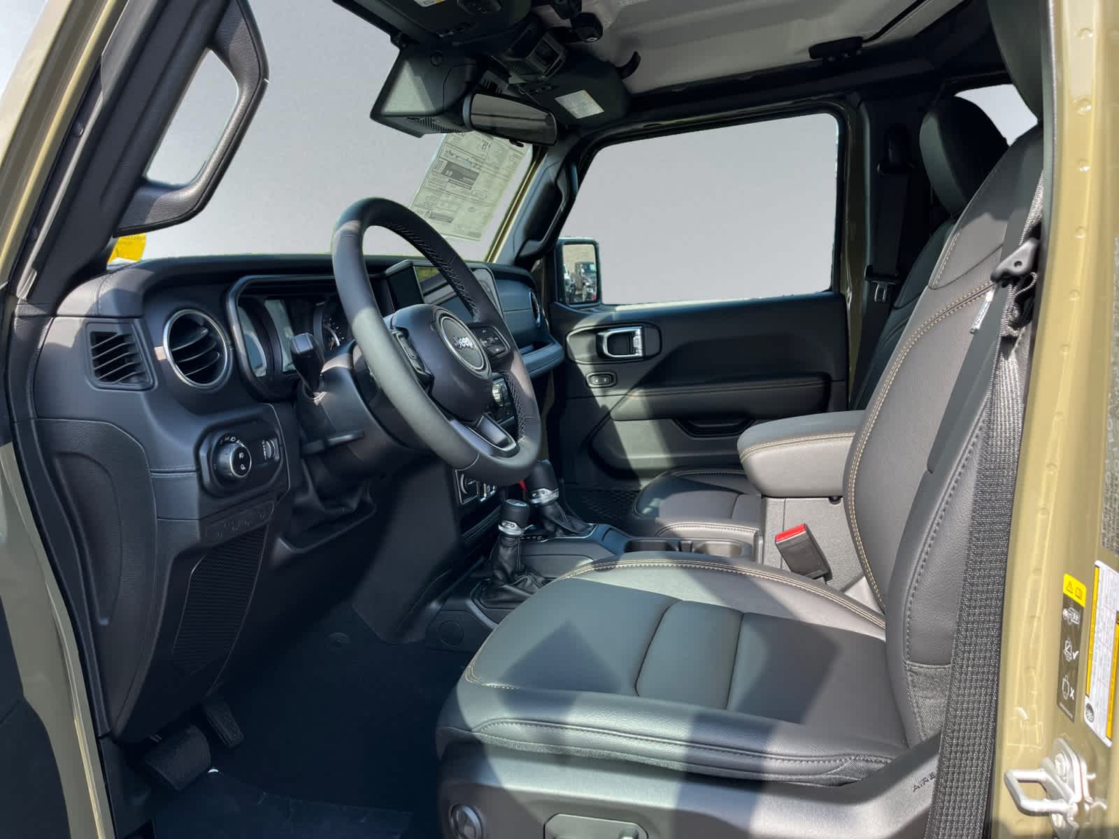 new 2025 Jeep Gladiator car, priced at $53,500