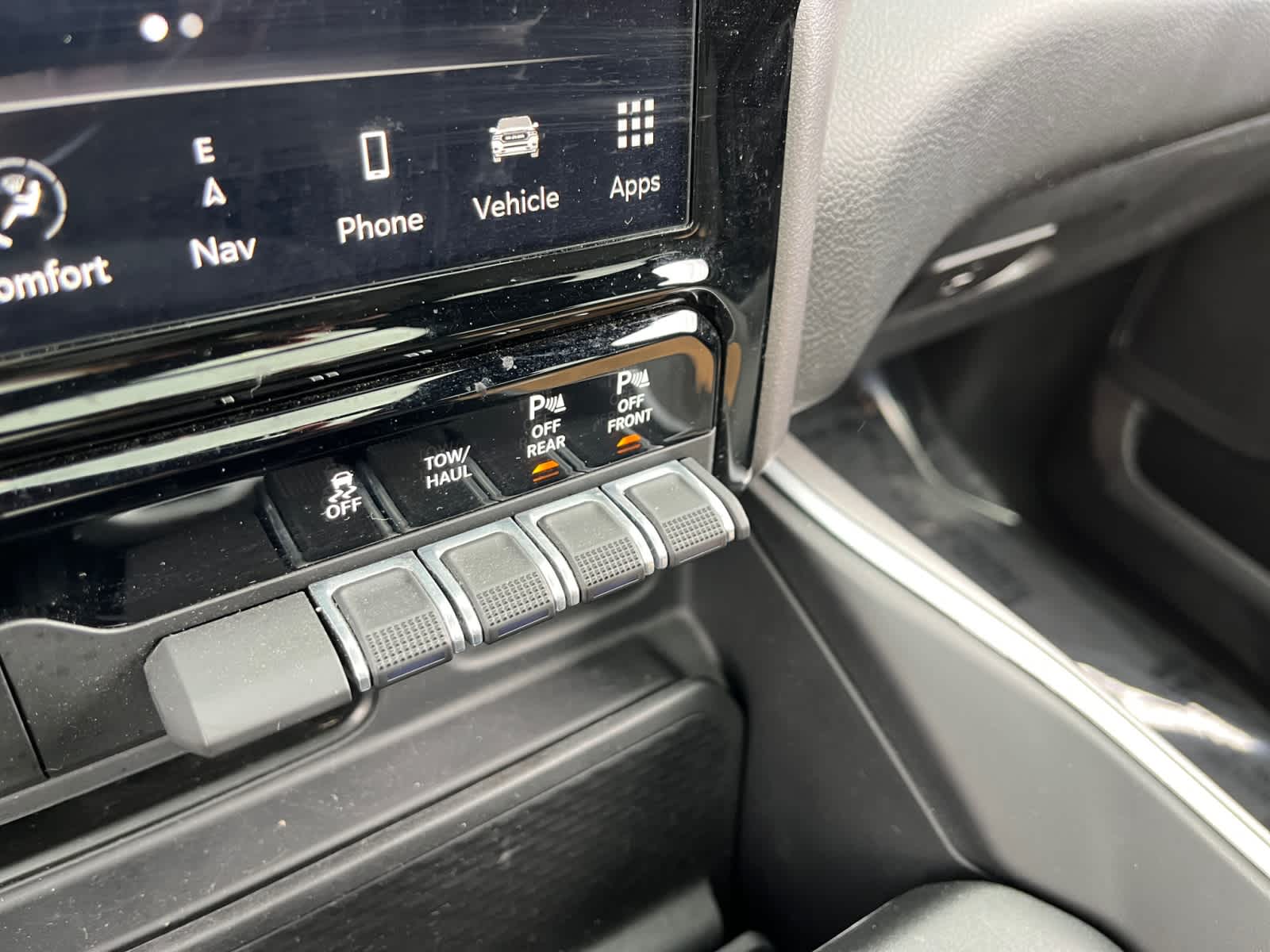 used 2022 Ram 1500 car, priced at $38,688