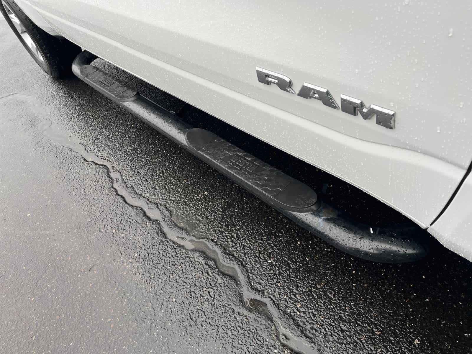 used 2022 Ram 1500 car, priced at $35,918