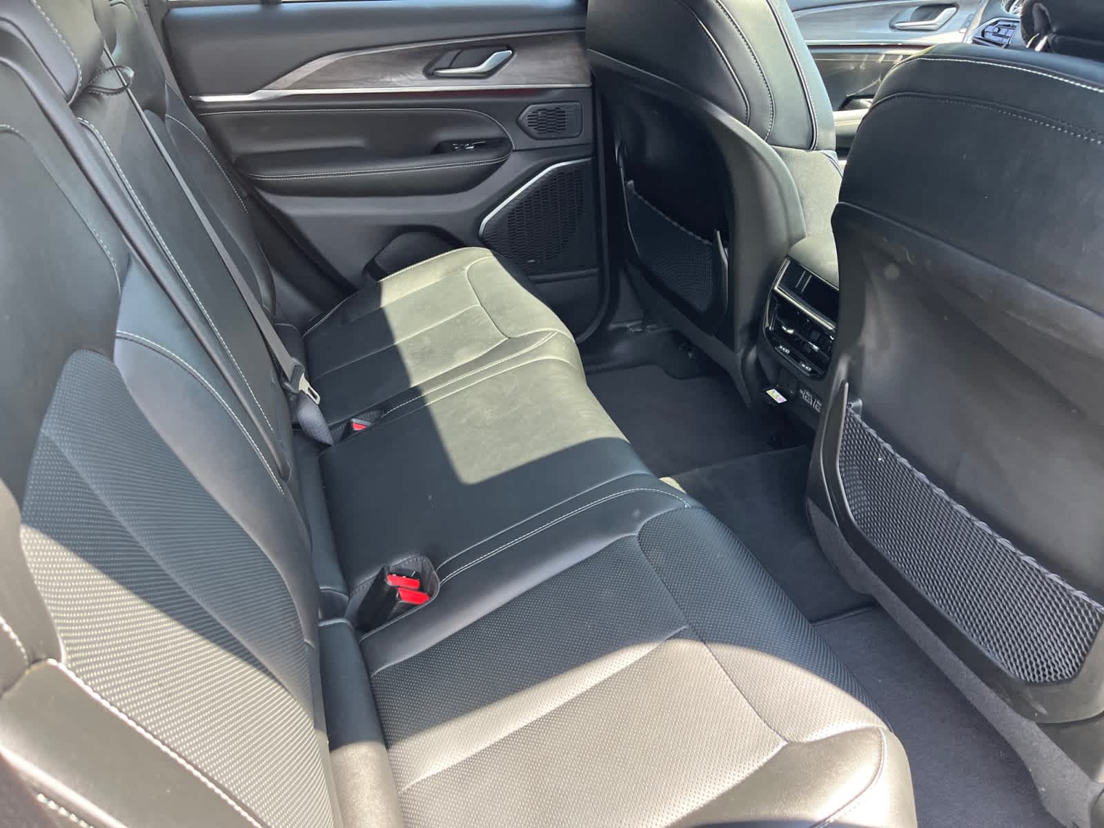 used 2023 Jeep Grand Cherokee car, priced at $41,538
