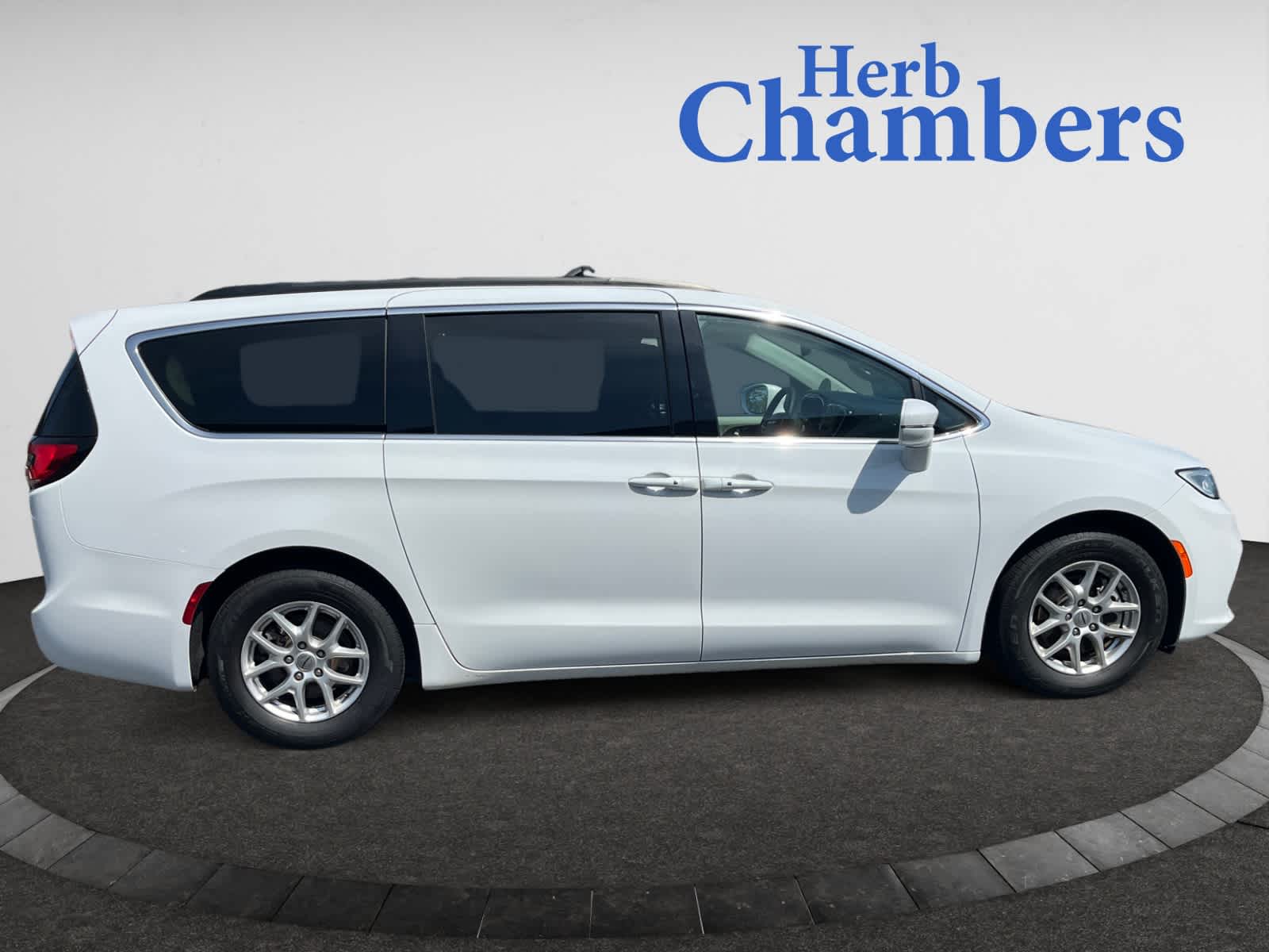 used 2022 Chrysler Pacifica car, priced at $21,988