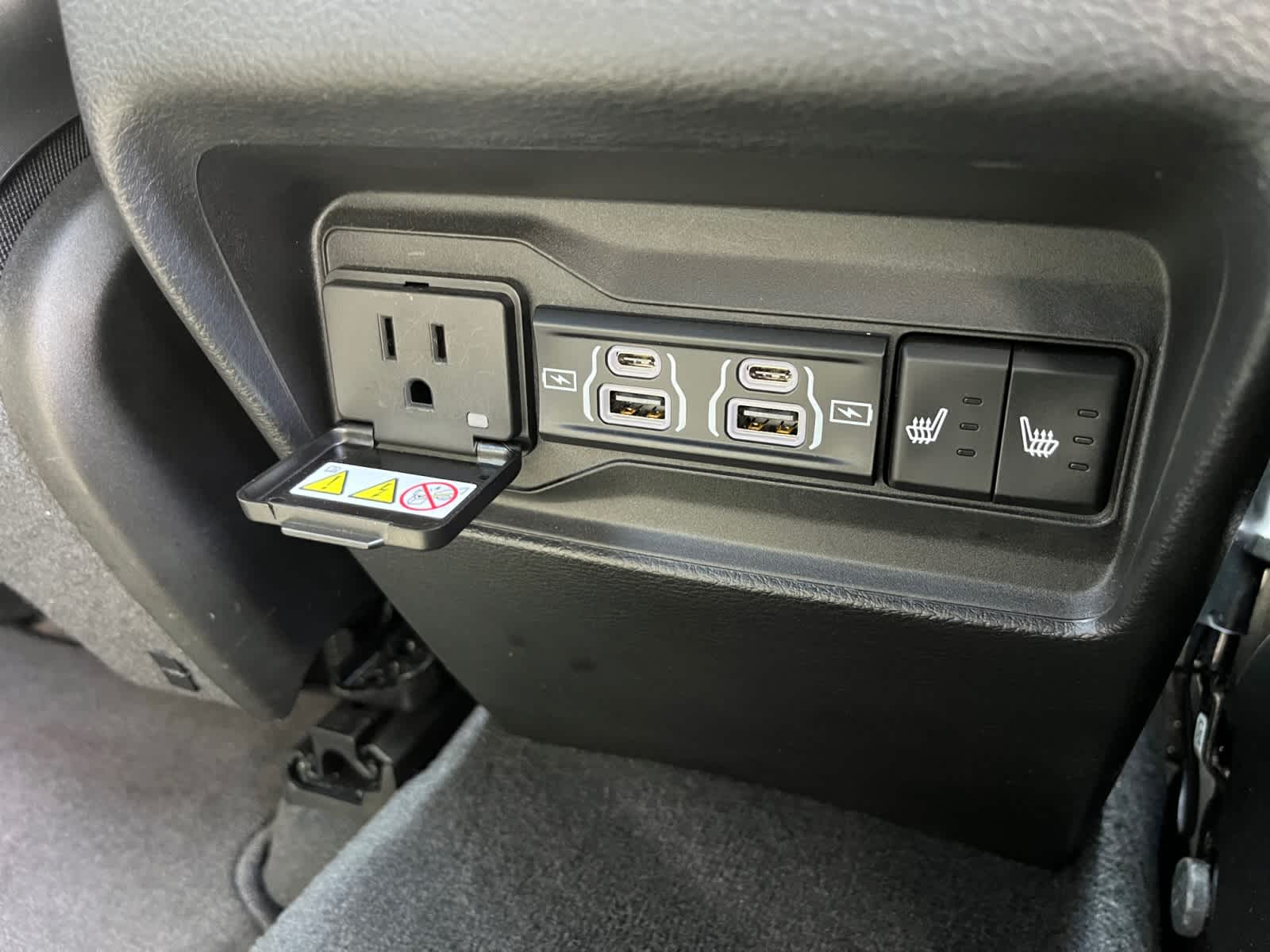 used 2023 Jeep Grand Cherokee car, priced at $41,538