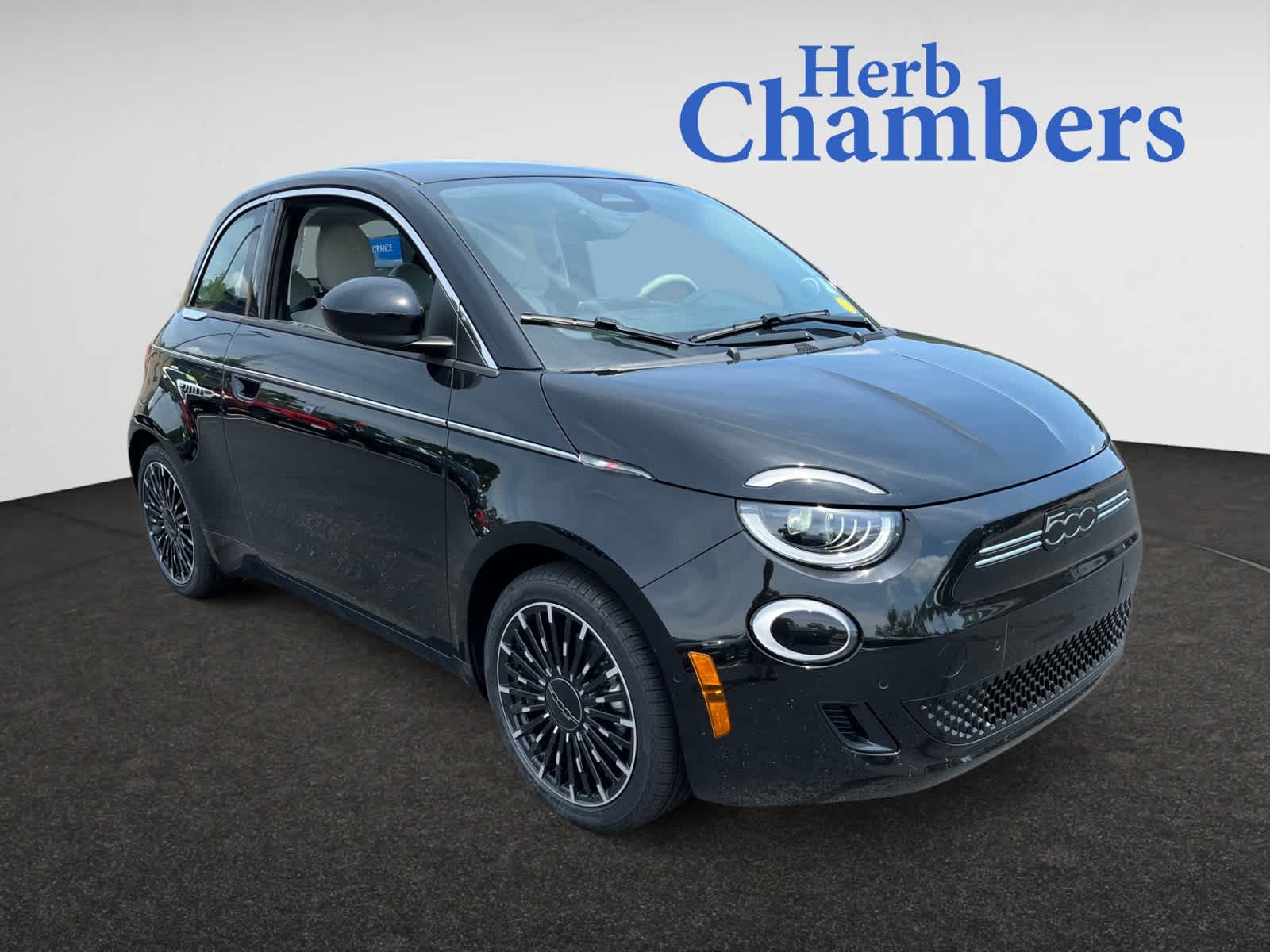 new 2024 FIAT 500e car, priced at $37,595