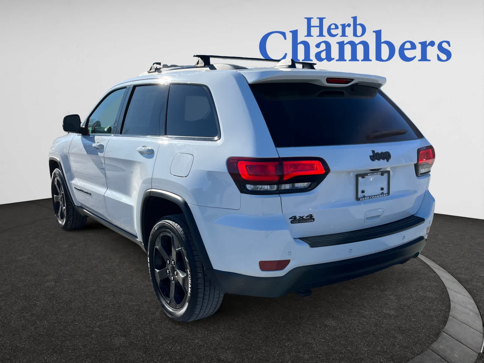 used 2019 Jeep Grand Cherokee car, priced at $22,898