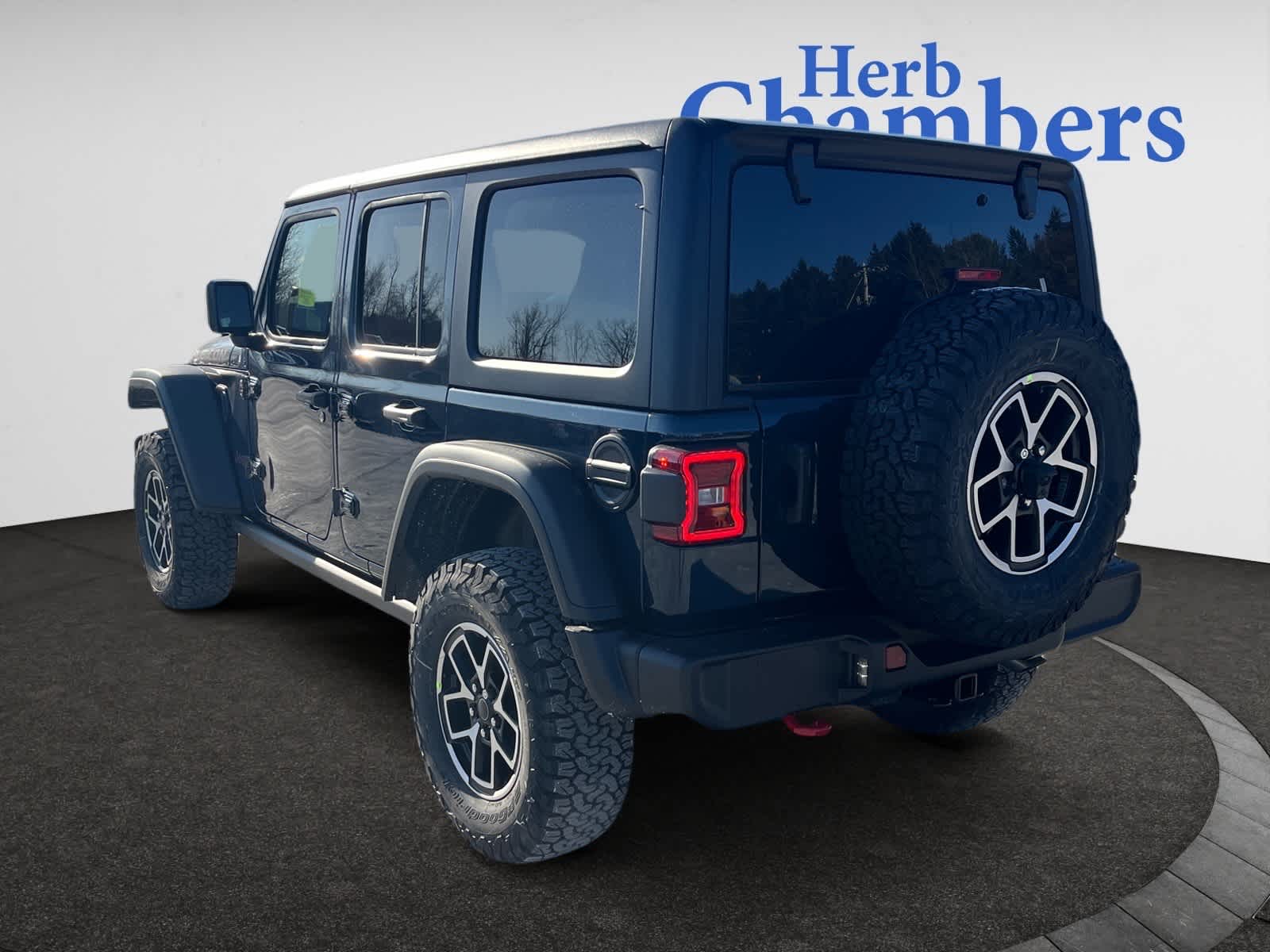 new 2025 Jeep Wrangler car, priced at $59,705