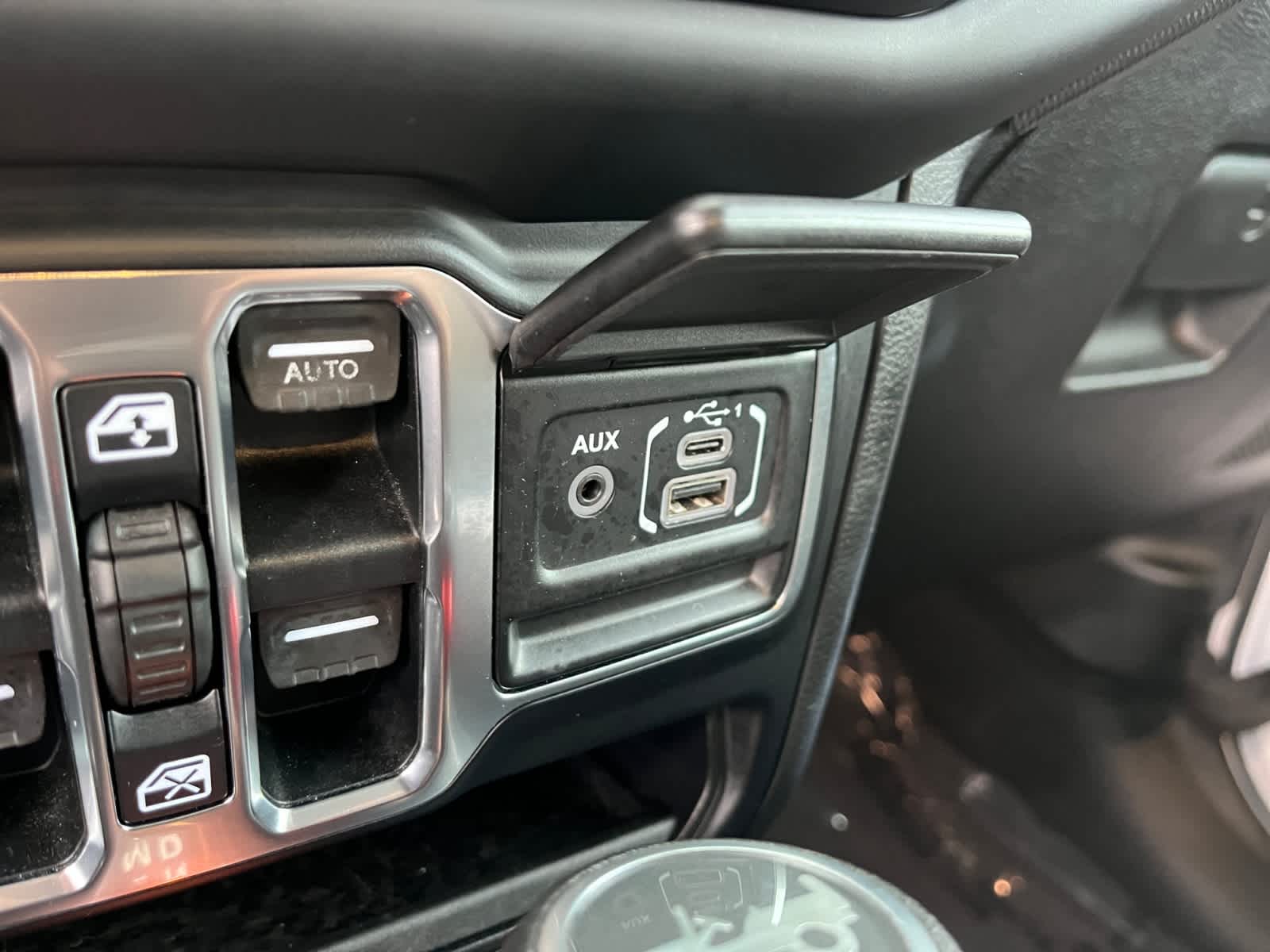 used 2019 Jeep Wrangler Unlimited car, priced at $28,998