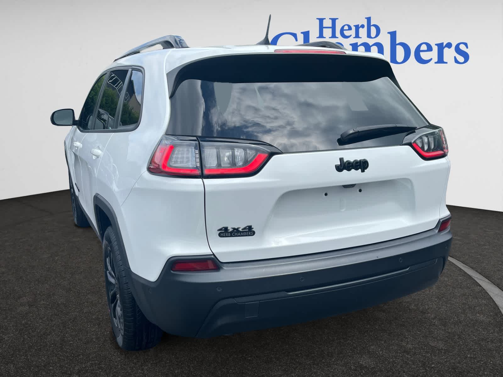 used 2023 Jeep Cherokee car, priced at $24,888