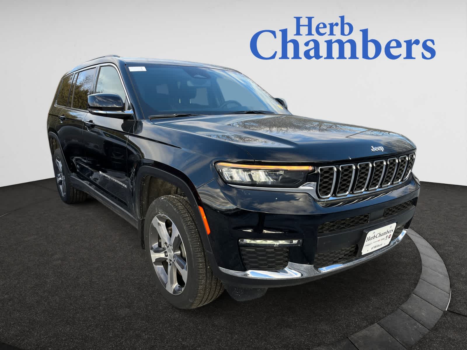 new 2024 Jeep Grand Cherokee car, priced at $57,735