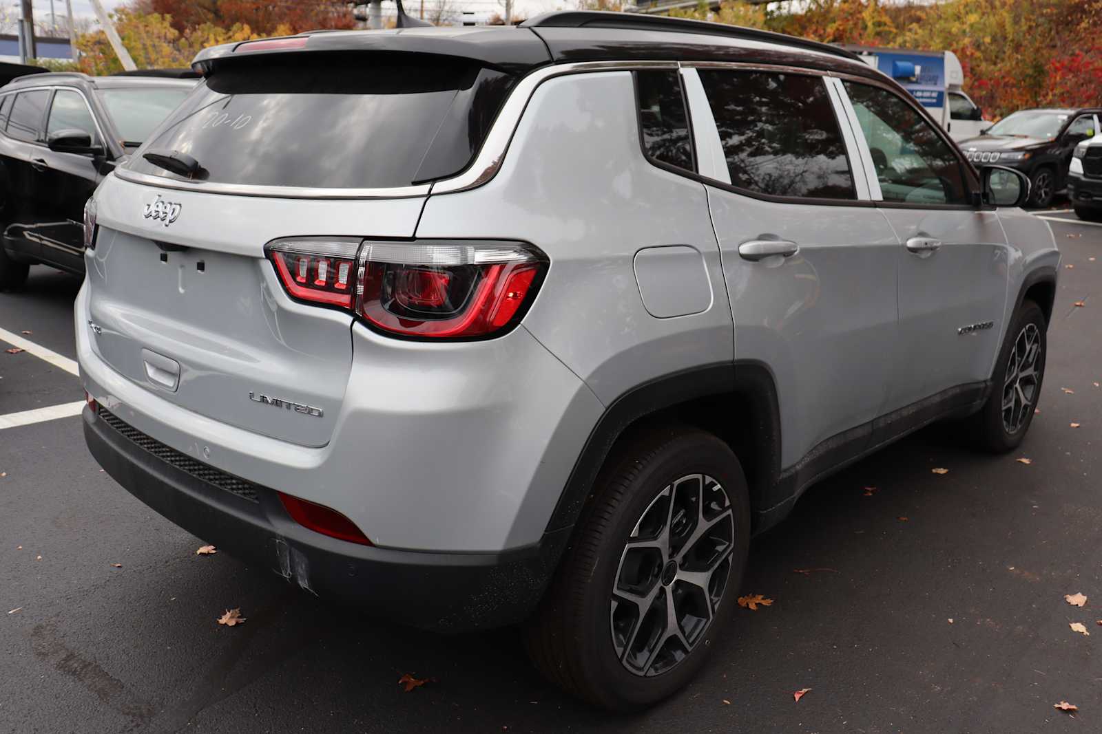 new 2025 Jeep Compass car, priced at $32,584